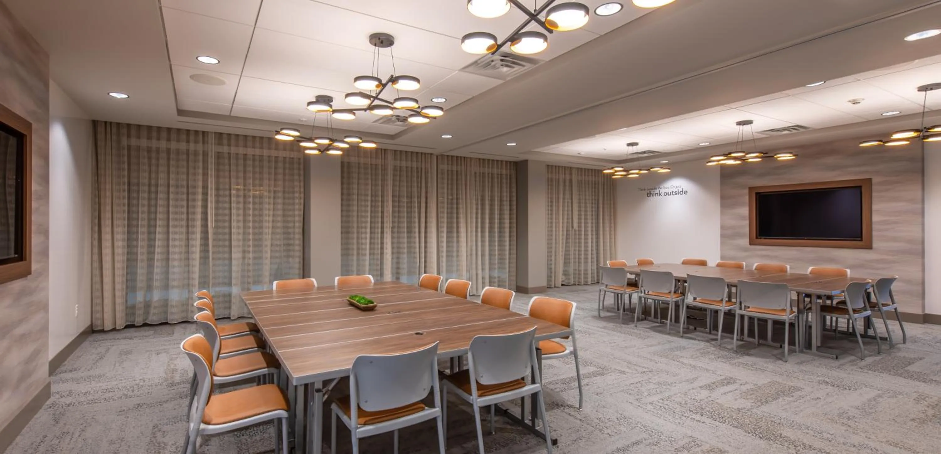 Lobby or reception in EVEN Hotel Atlanta - Cobb Galleria by IHG