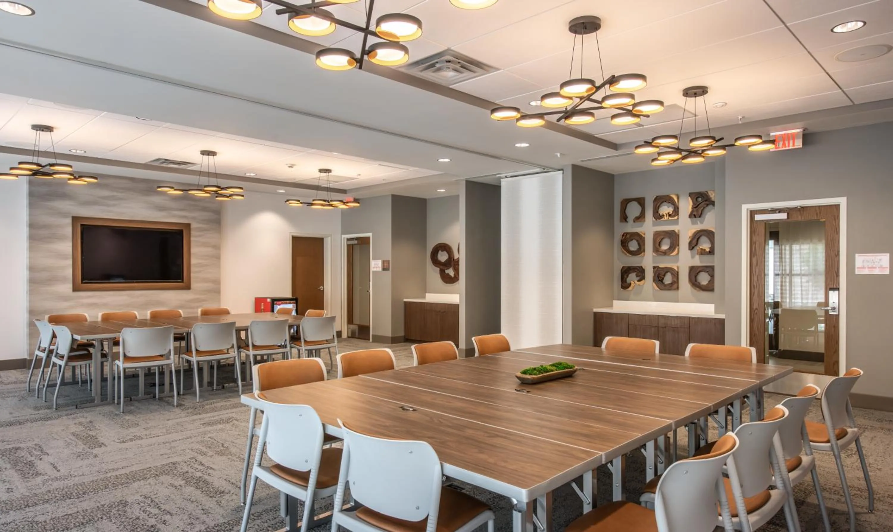 Lobby or reception in EVEN Hotel Atlanta - Cobb Galleria by IHG