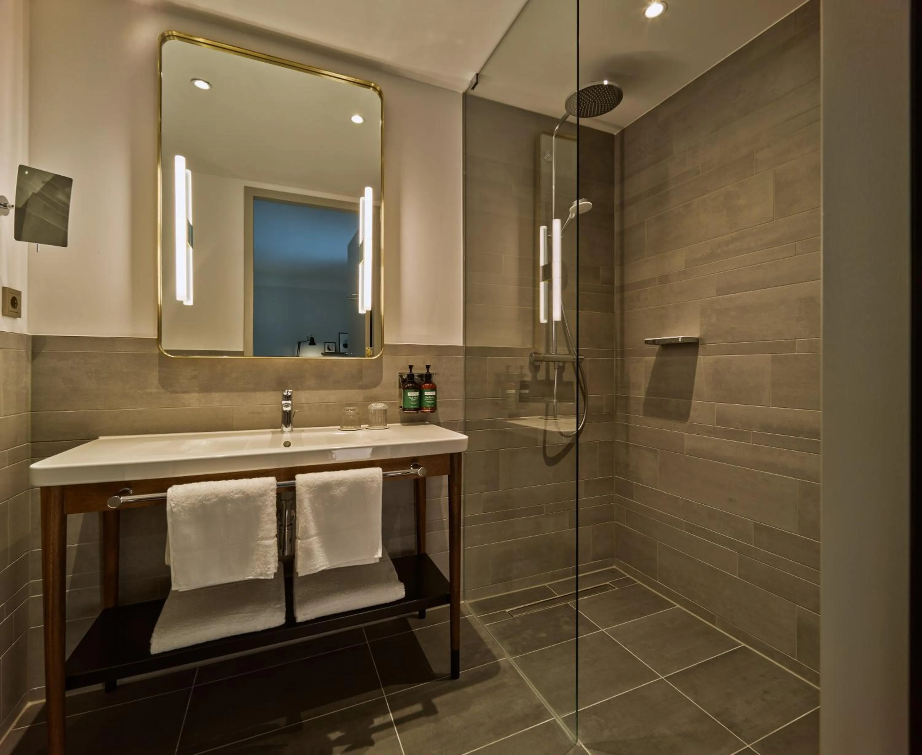 Bathroom in voco The Hague by IHG