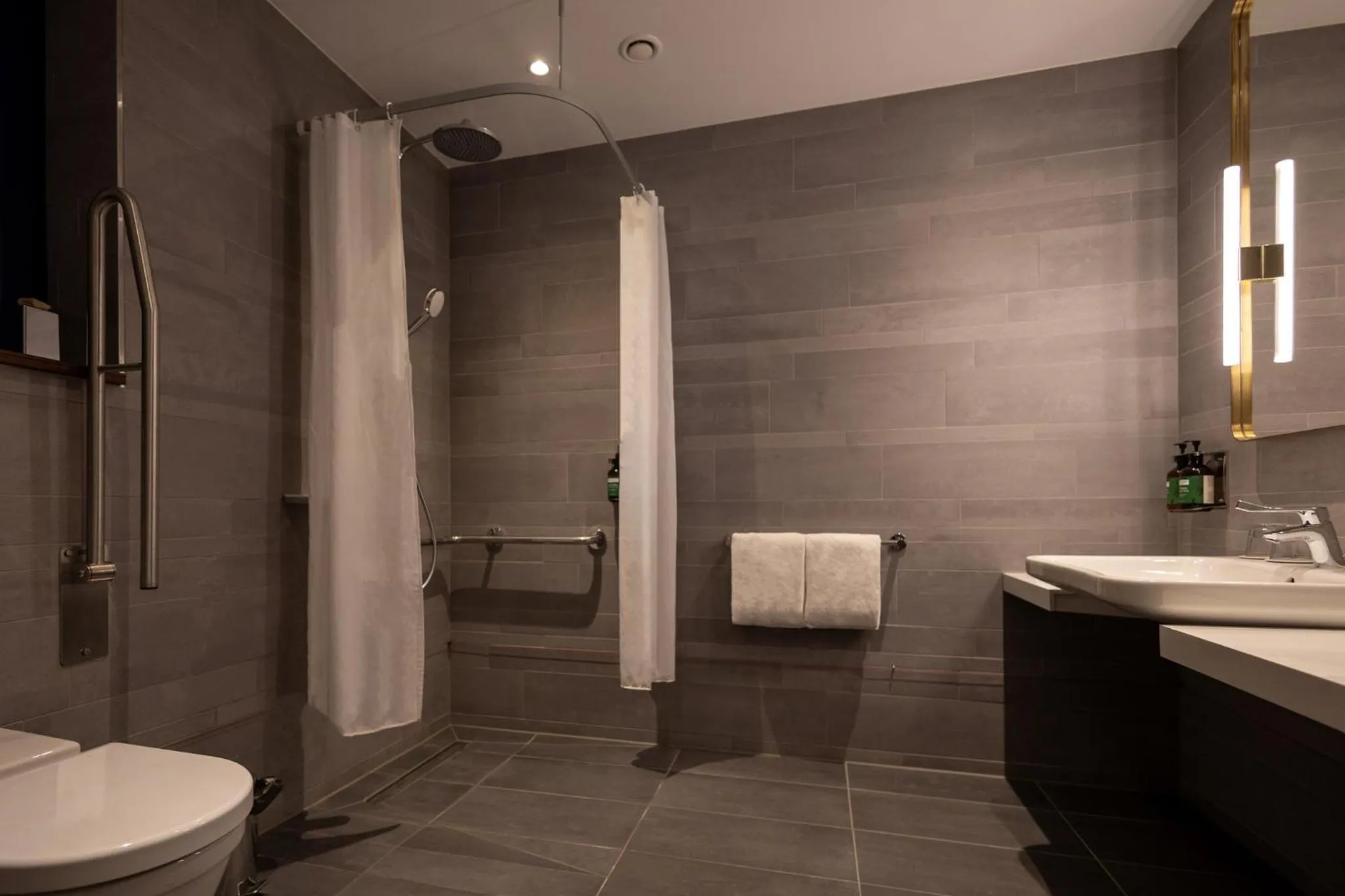 Bathroom in voco The Hague by IHG