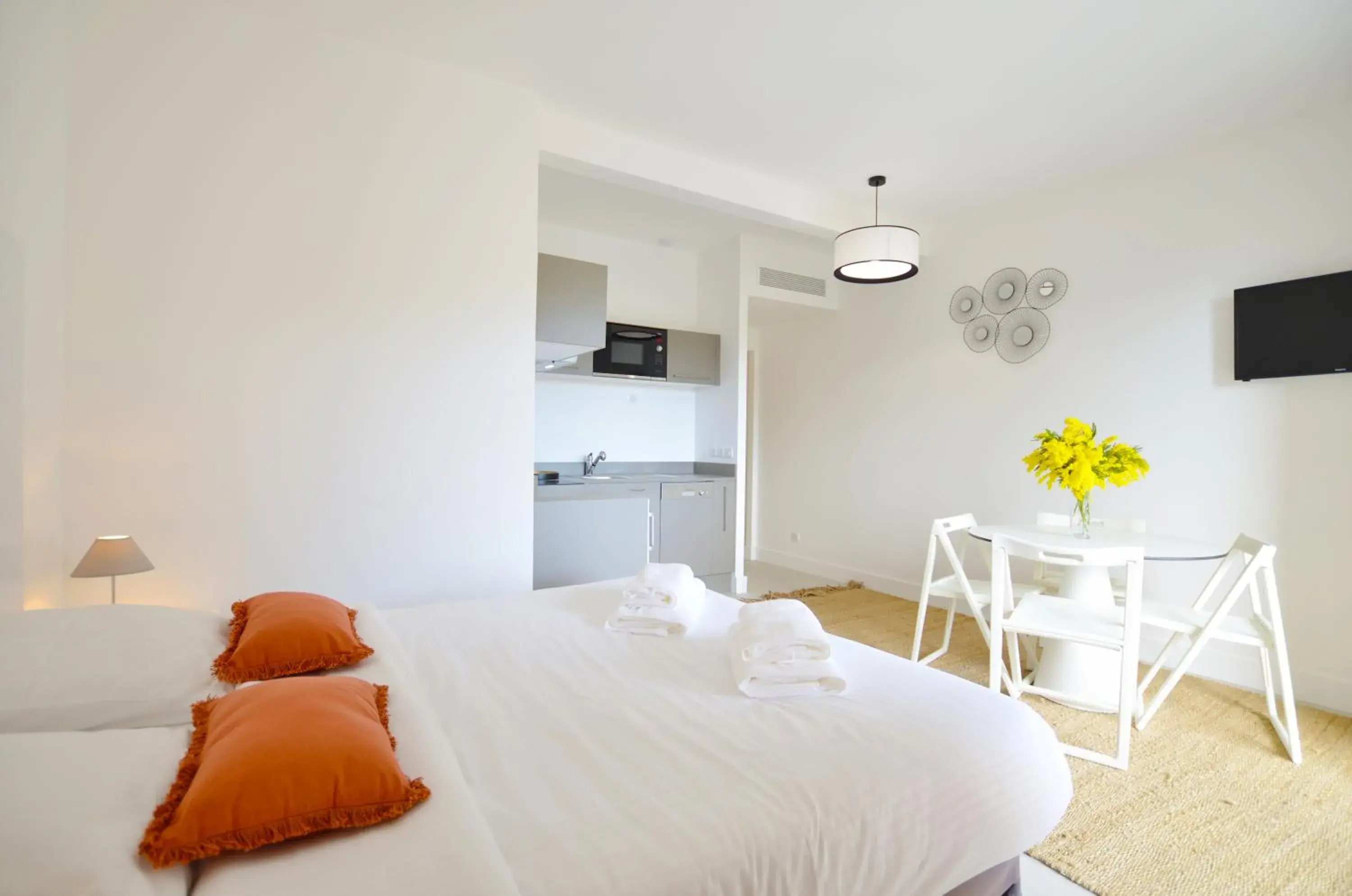 Photo of the whole room, Bed in La Perle d'Eze - Aparthotel Photo of the whole room, Bed in La Perle d'Eze - Aparthotel