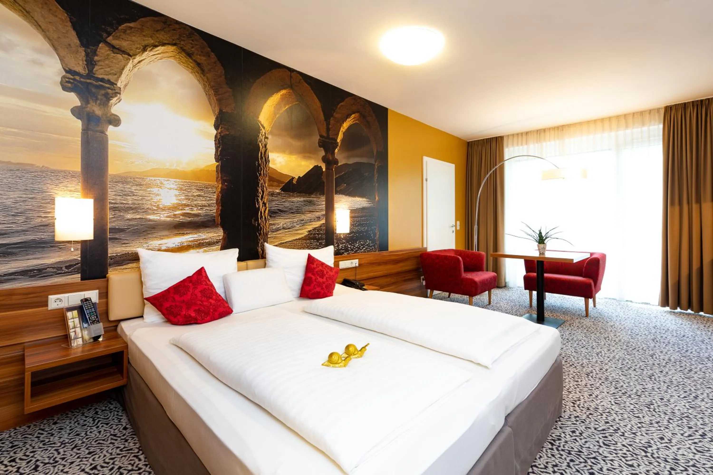 Photo of the whole room, Bed in Hotel Süd Graz