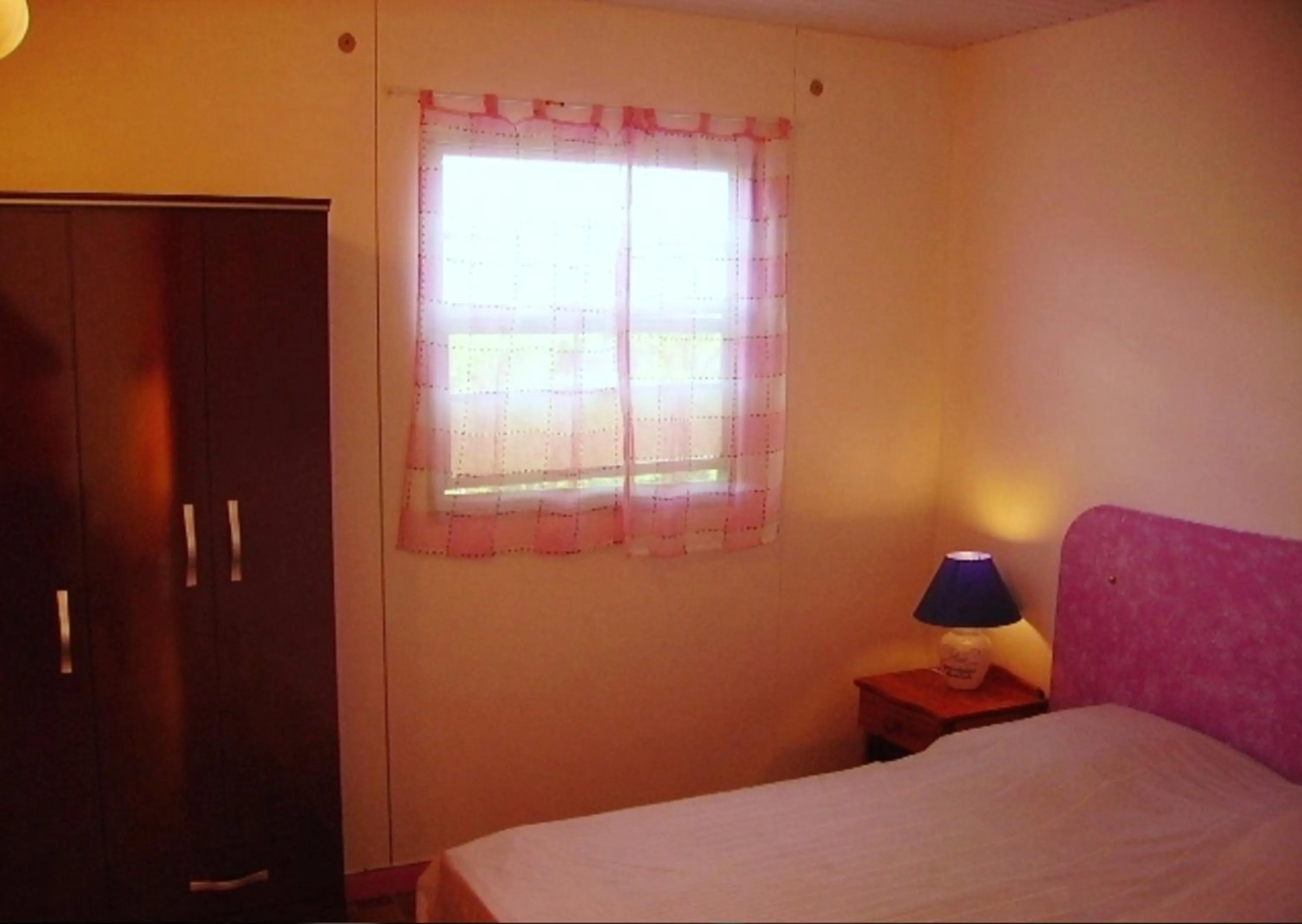 Photo of the whole room, Bed in Maison charmante Sainte-Luce