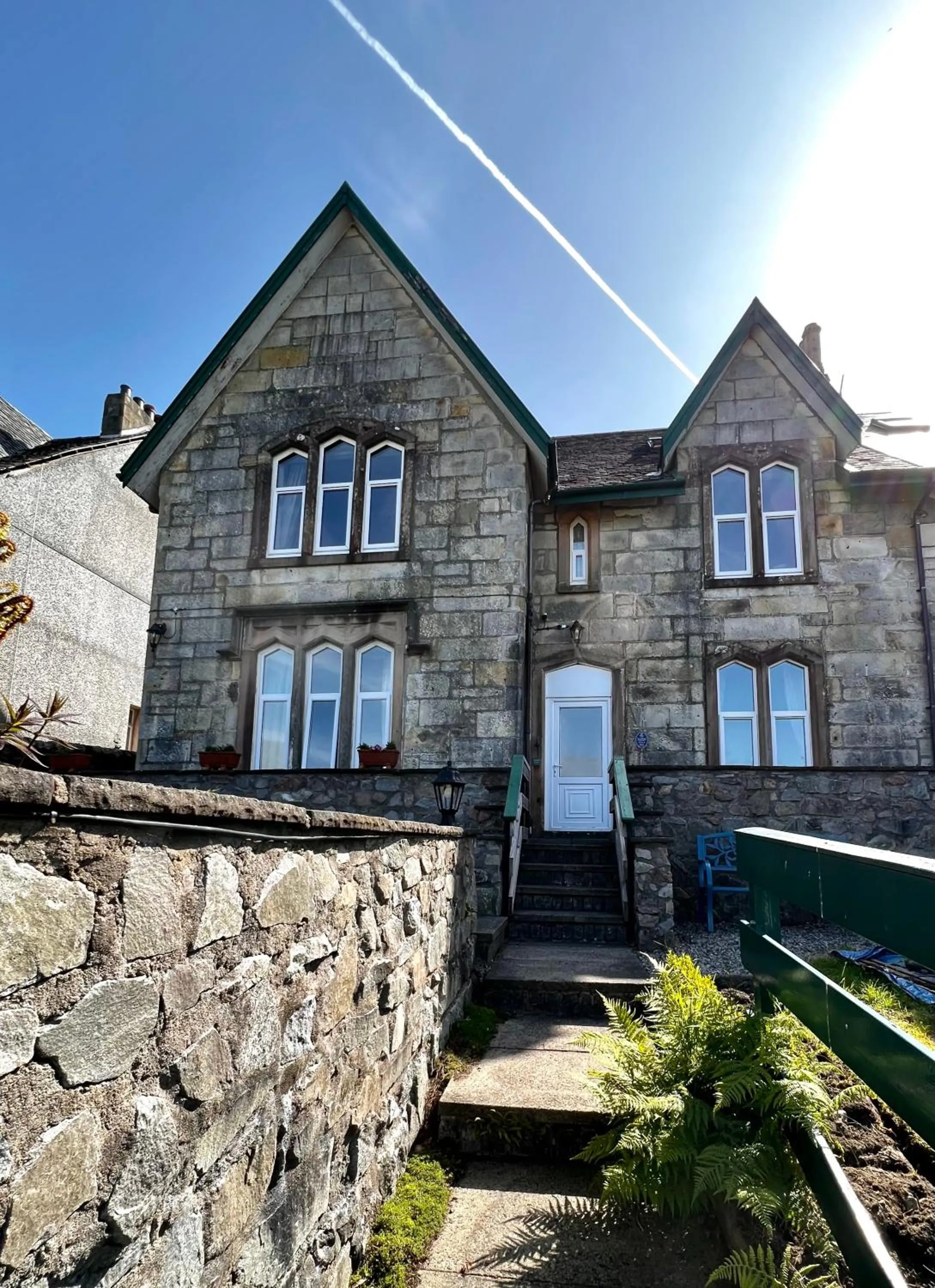 Property building in Hawthornbank