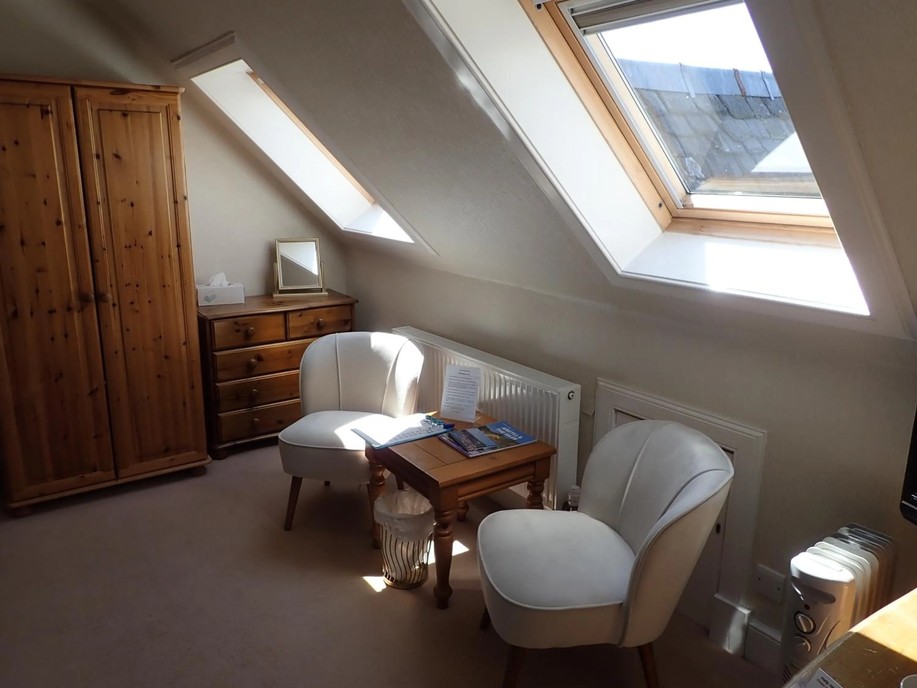 Seating area in Hawthornbank