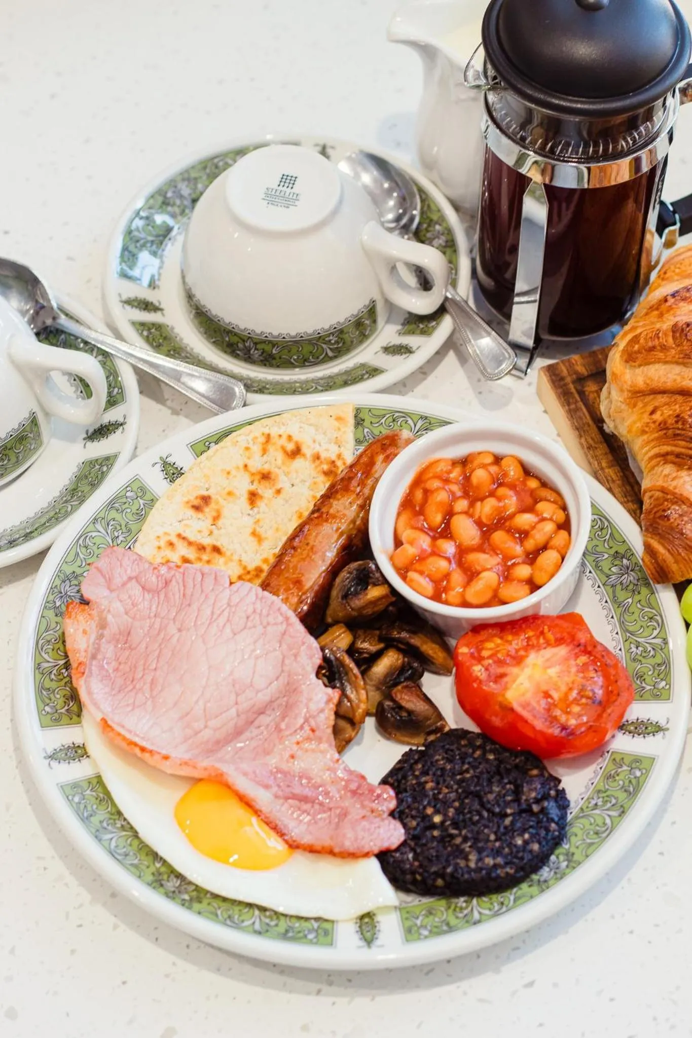 Breakfast in Hawthornbank