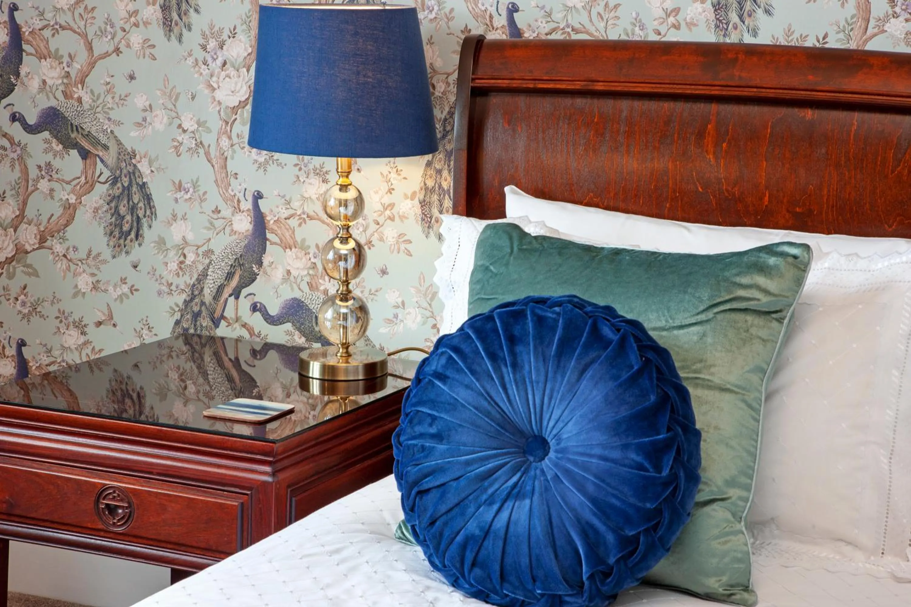 Bedroom, Bed in Hawthornbank