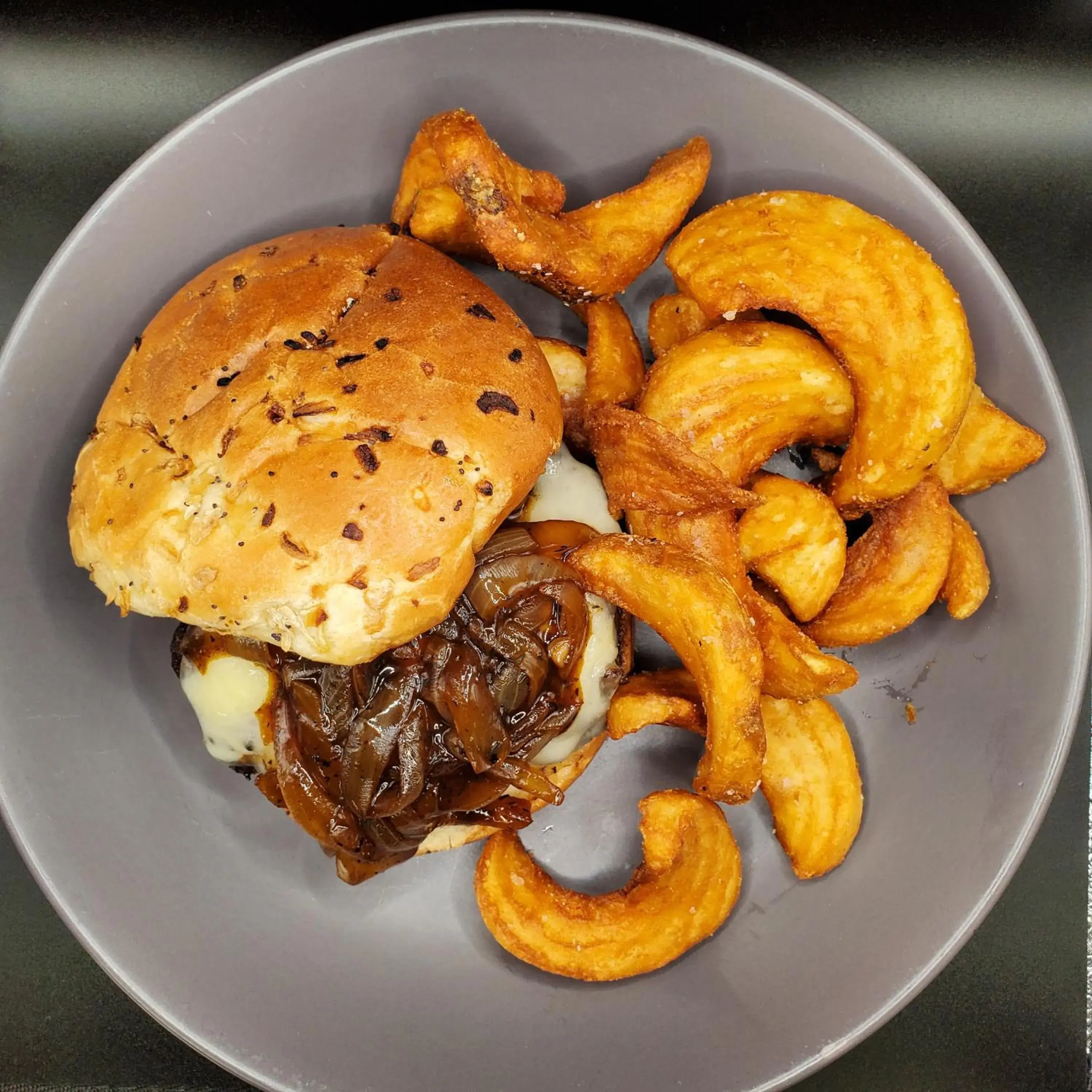 Food in Hotel Elkhart, Tapestry Collection By Hilton Food in Hotel Elkhart, Tapestry Collection By Hilton