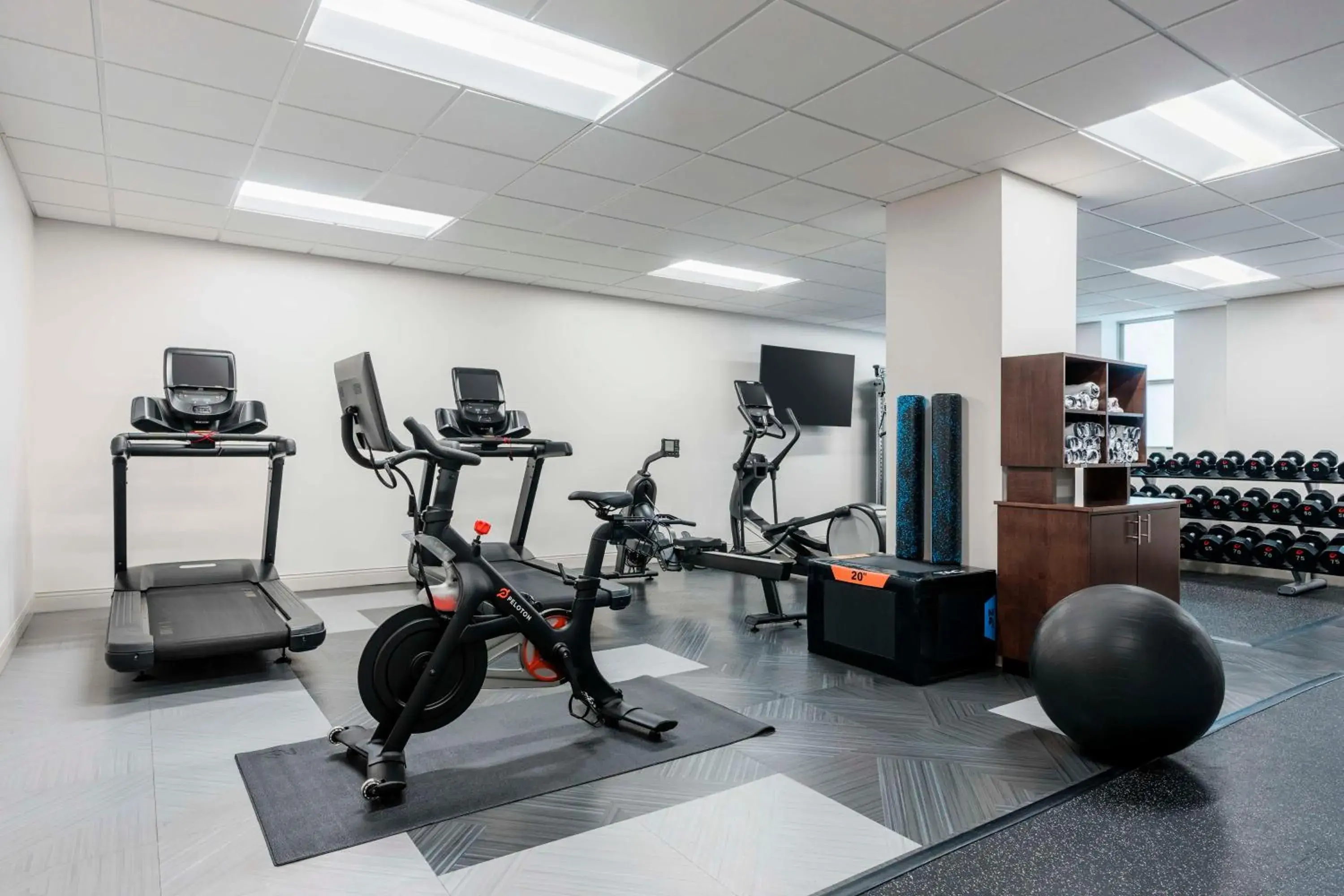 Fitness centre/facilities in Hotel Elkhart, Tapestry Collection By Hilton Fitness centre/facilities in Hotel Elkhart, Tapestry Collection By Hilton