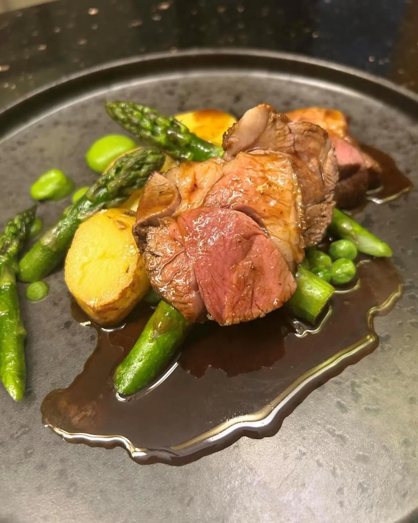 Restaurant/places to eat in The Parklands Hotel