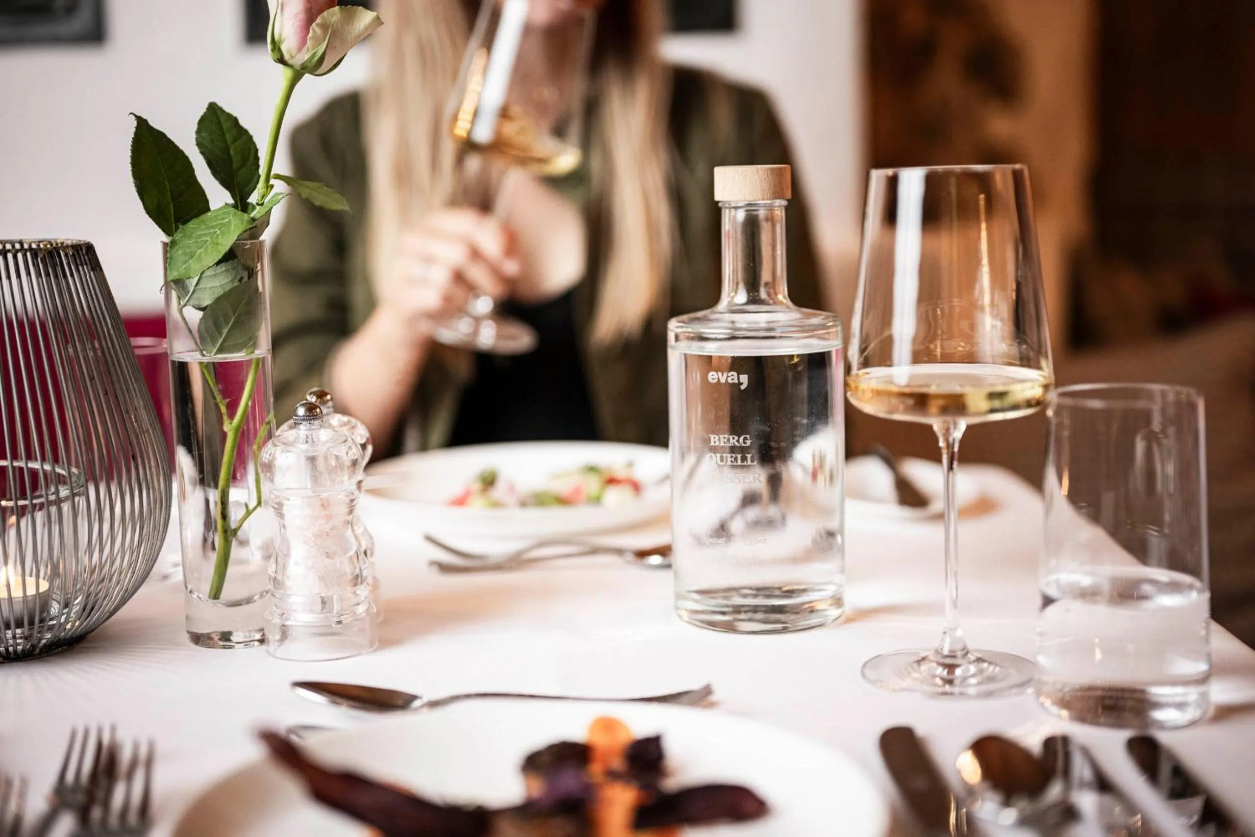 Restaurant/places to eat in eva,VILLAGE