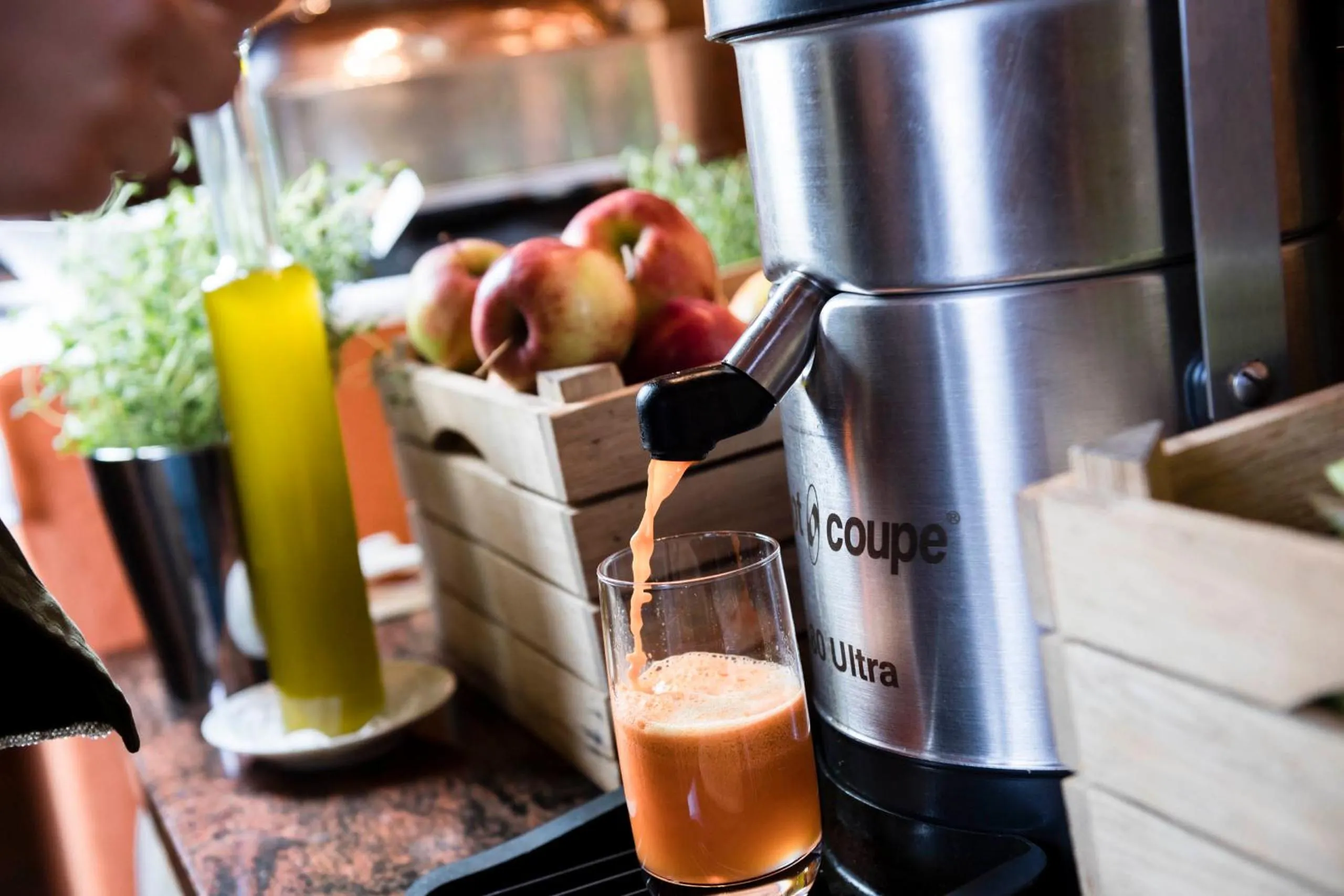 Restaurant/places to eat in eva,VILLAGE