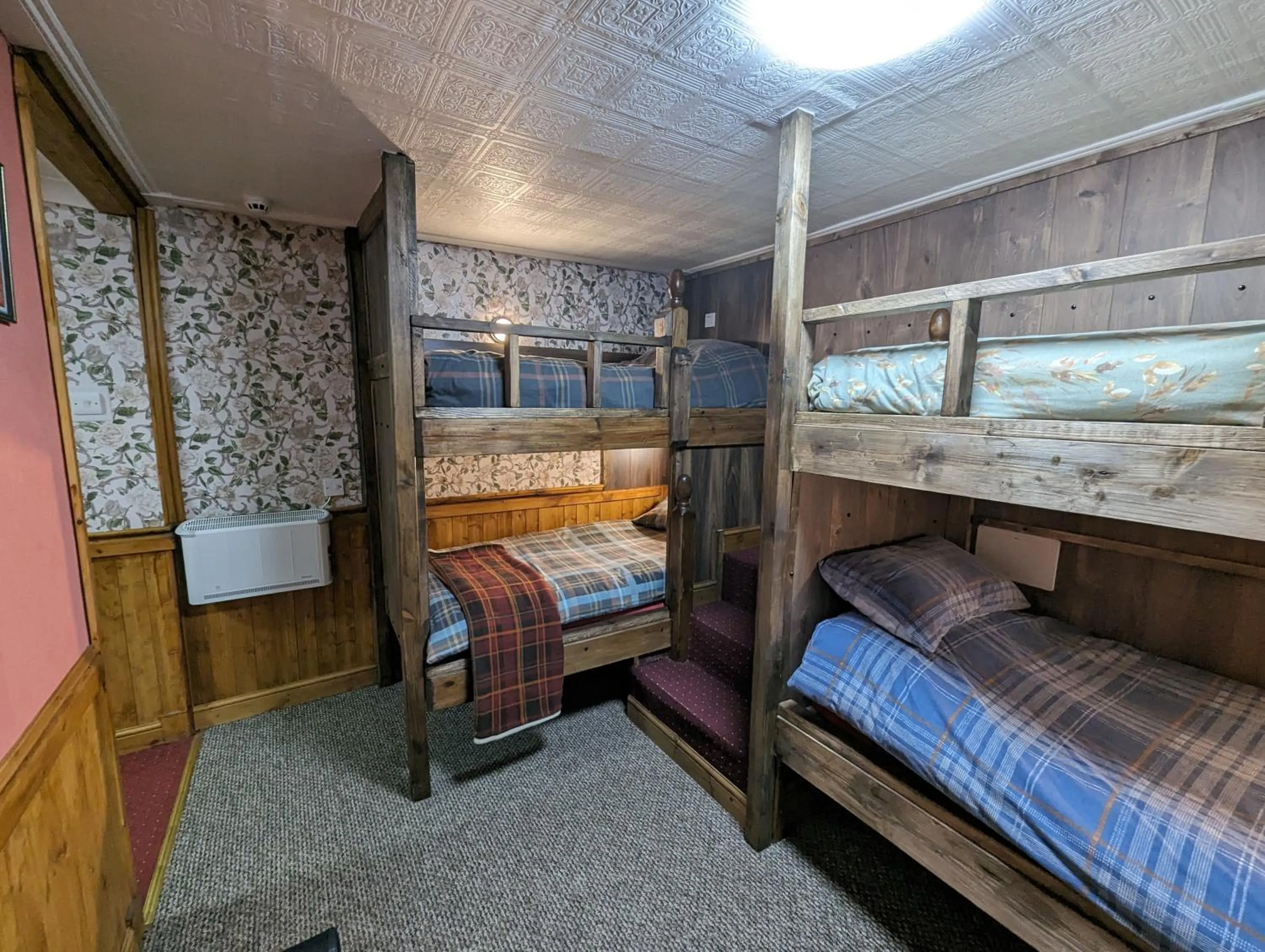 bunk bed, Bed in The Steading Highland Glen Lodge