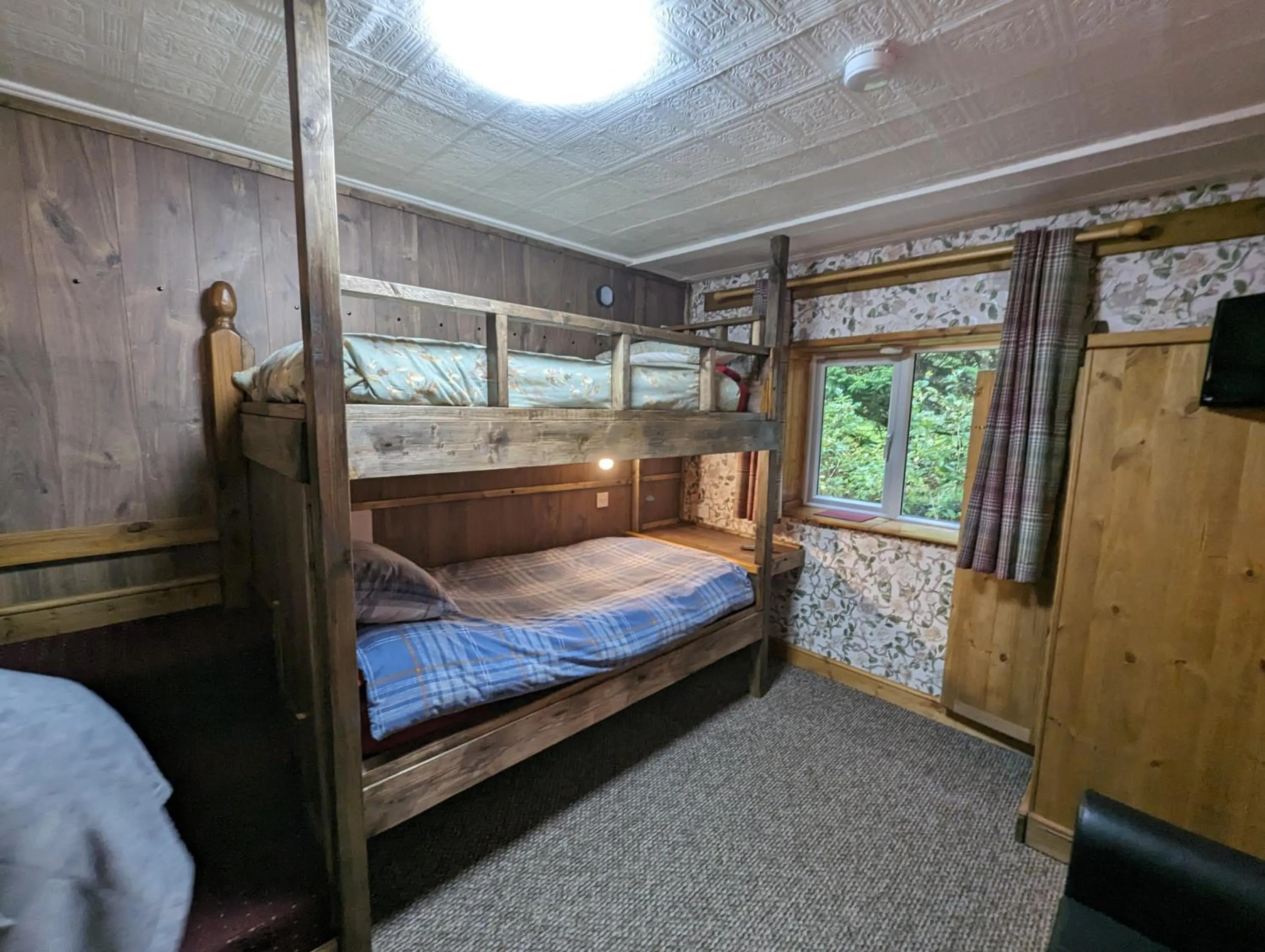 bunk bed, Bed in The Steading Highland Glen Lodge