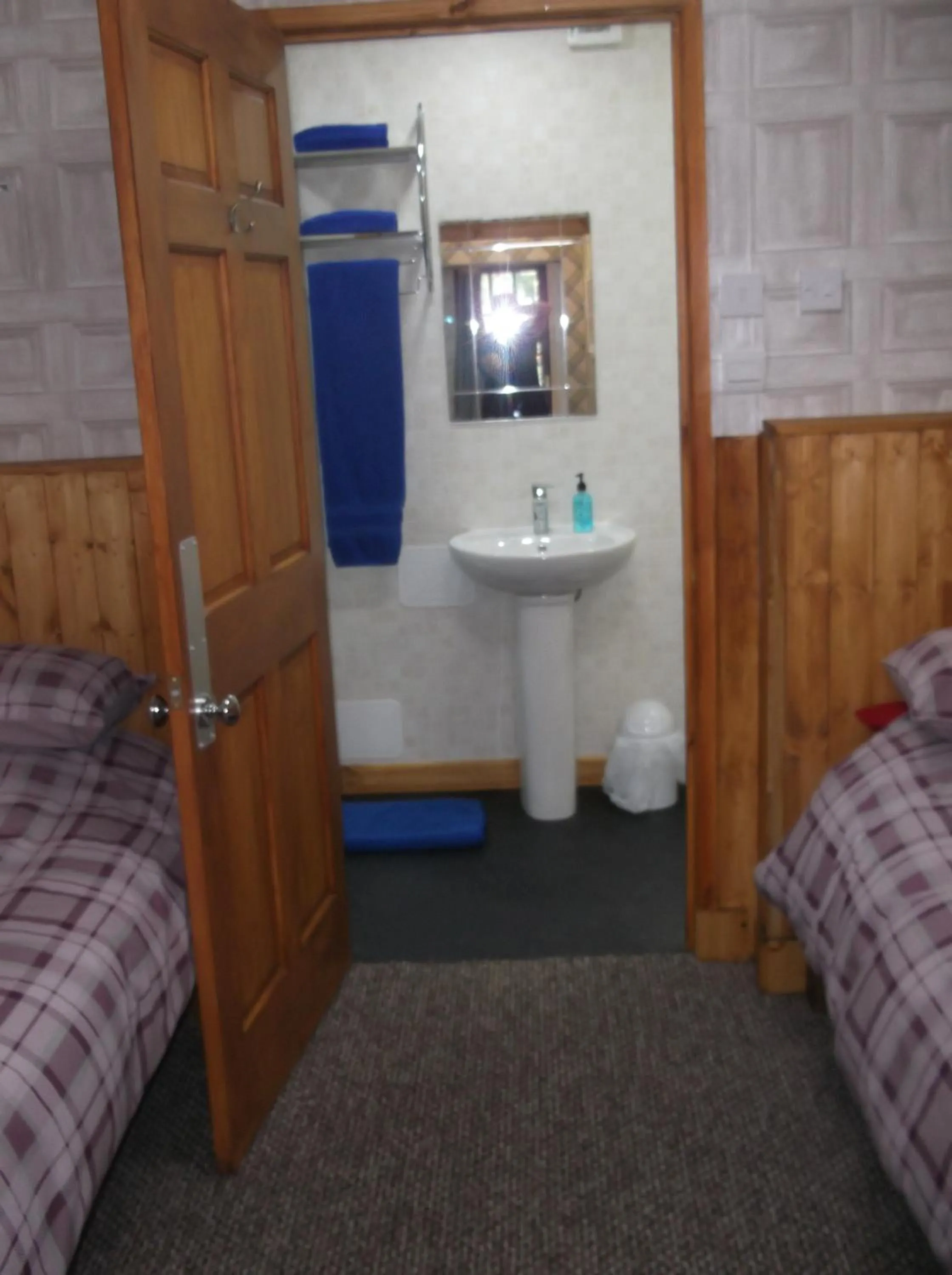 Bedroom, Bed in The Steading Highland Glen Lodge