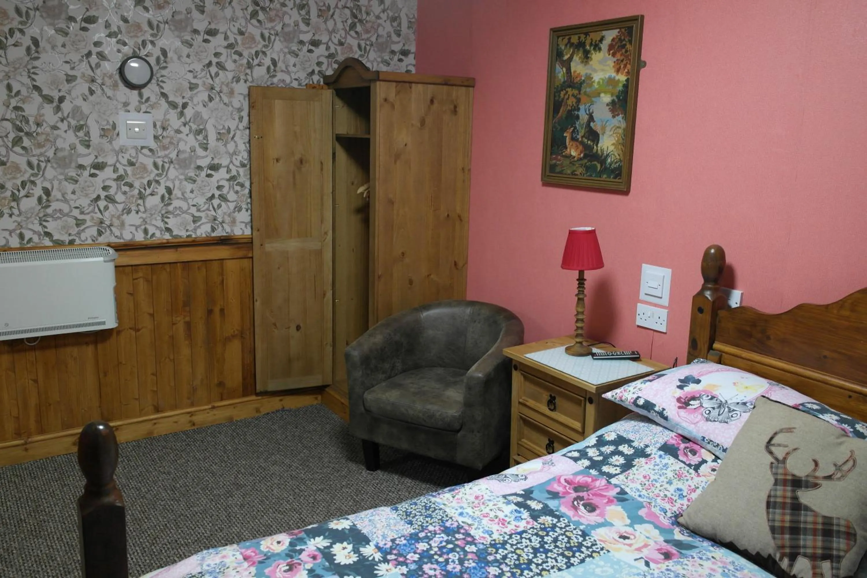 Bedroom, Bed in The Steading Highland Glen Lodge