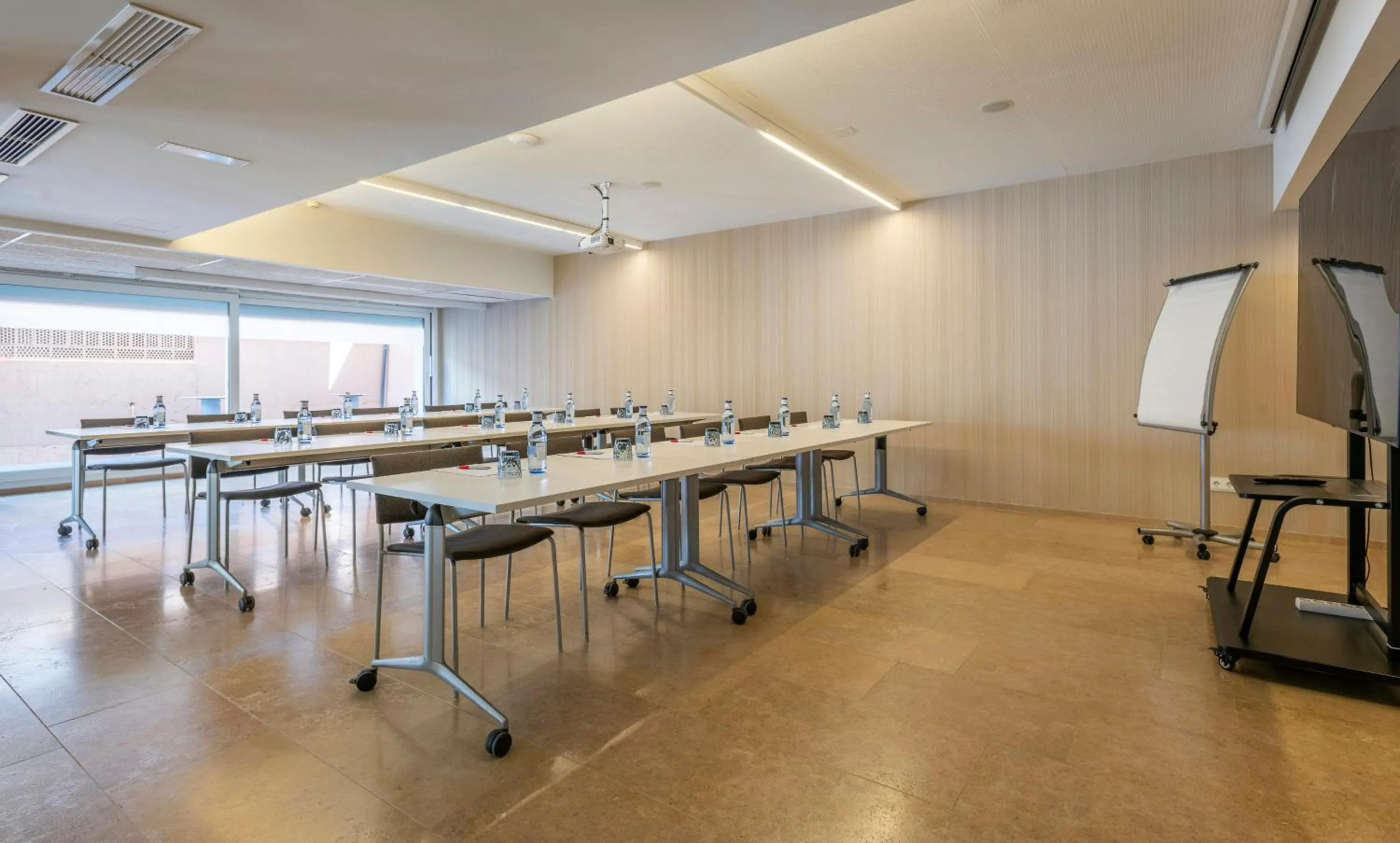 Meeting/conference room in Leonardo Boutique Hotel Mallorca Port Portals - Adults only