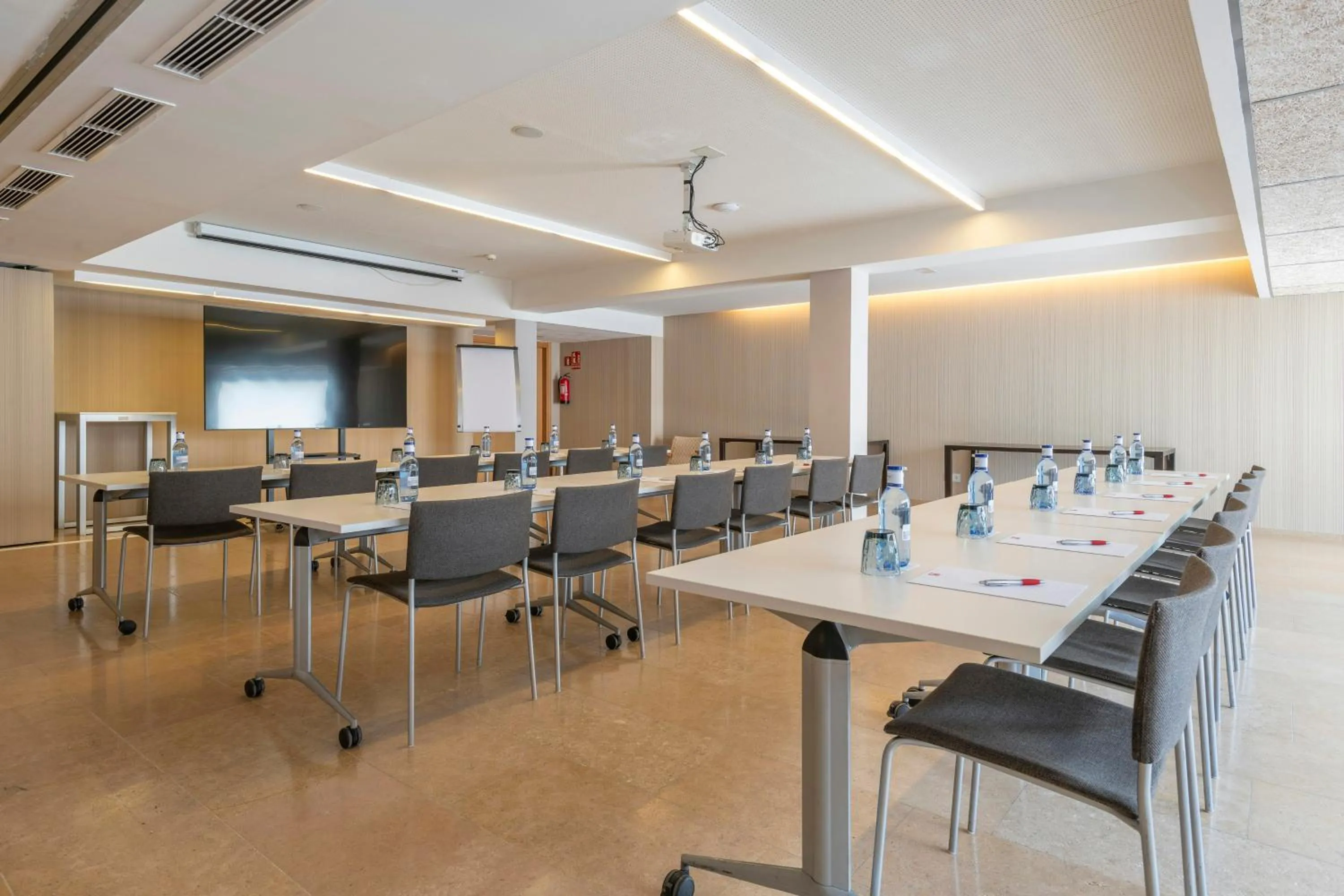 Meeting/conference room in Leonardo Boutique Hotel Mallorca Port Portals - Adults only