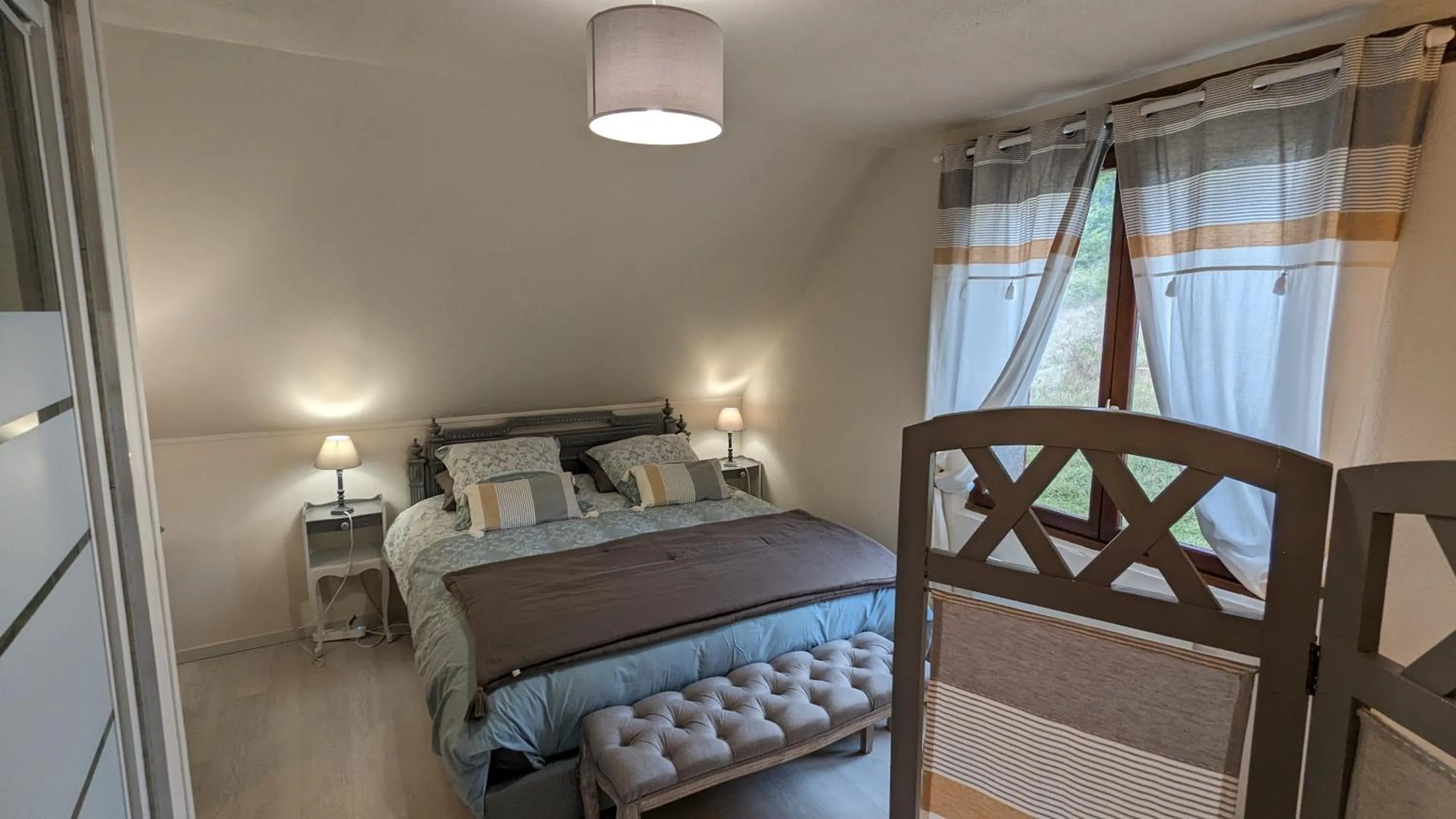 Bed in Au Bonheur de Cisse