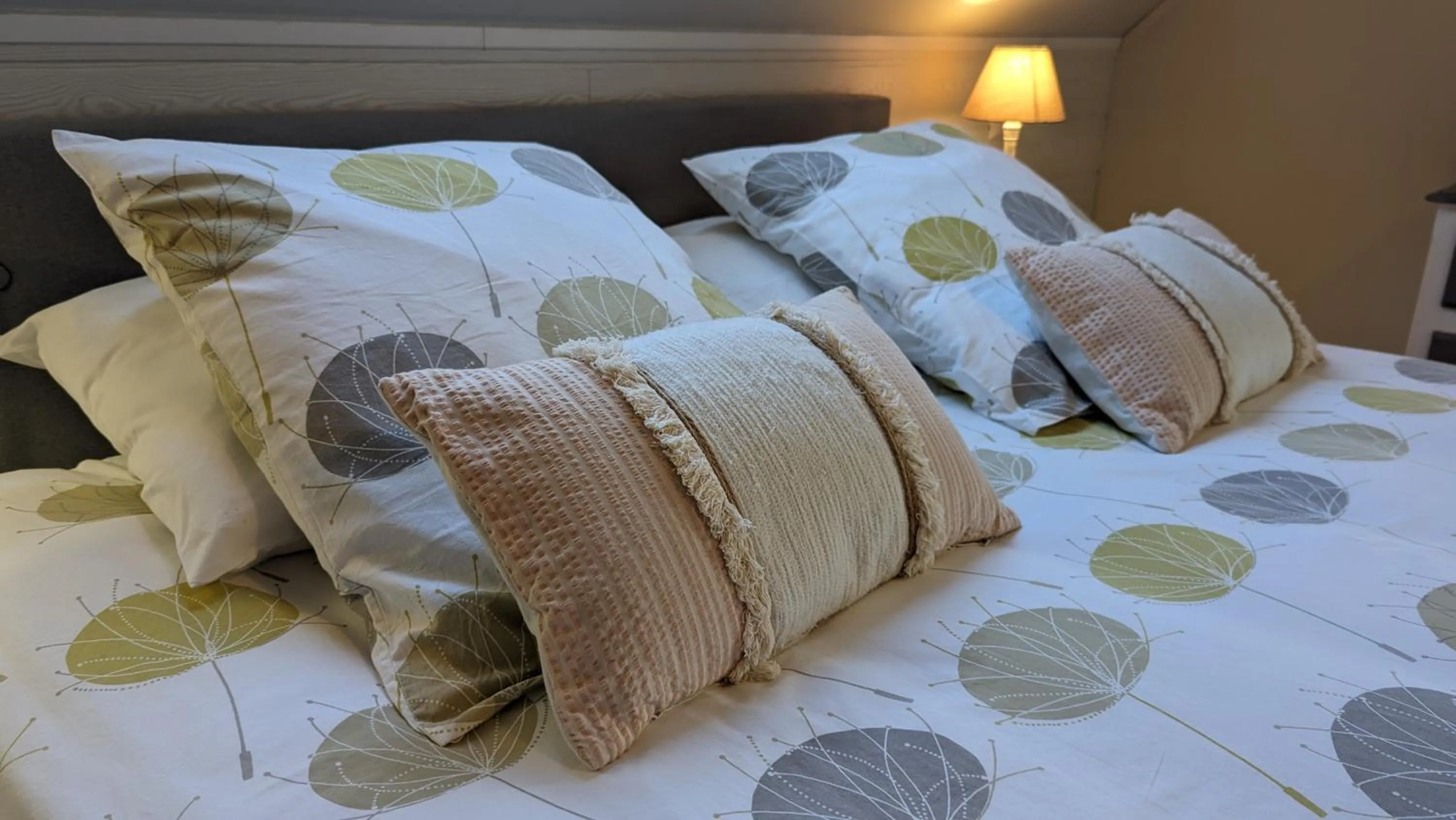 Bed in Au Bonheur de Cisse