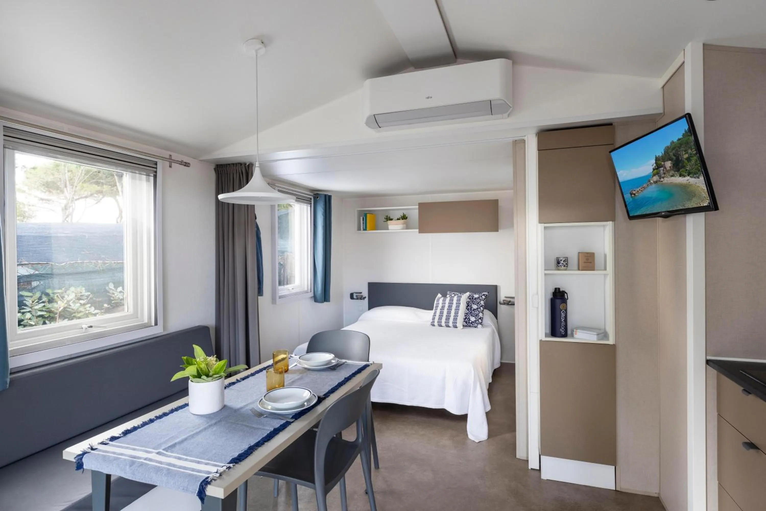 Photo of the whole room, Bed in Gitavillage Argentario