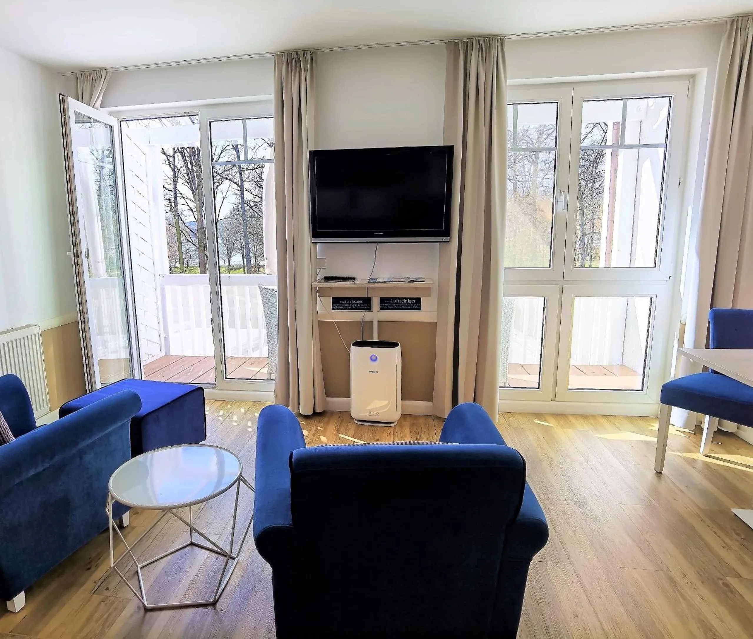 TV and multimedia in Victoria Suites