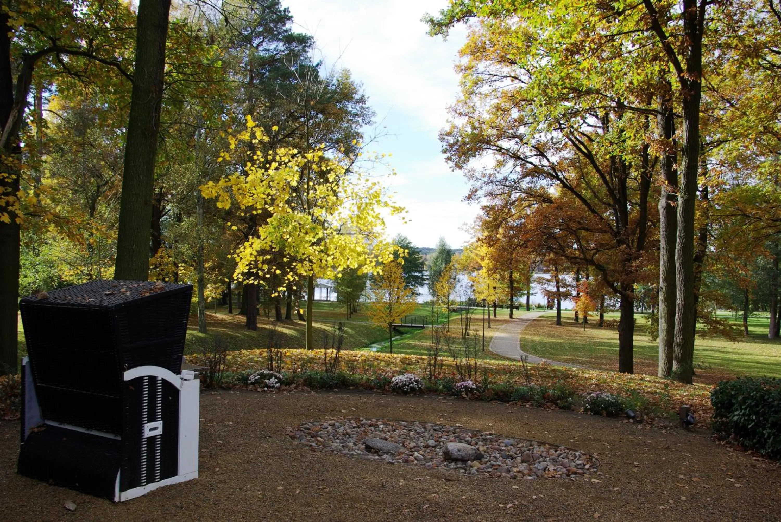 Garden in Victoria Suites