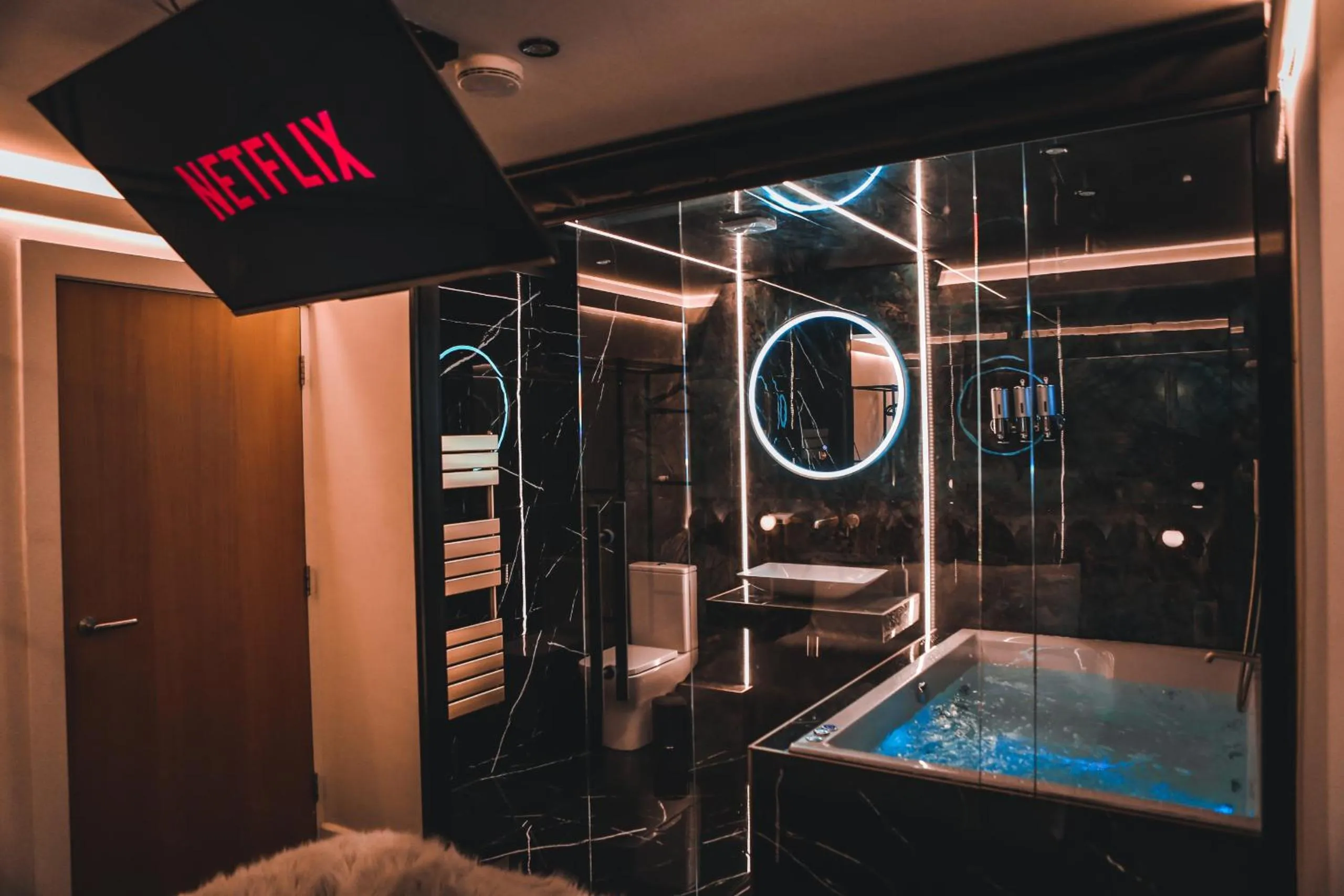 Hot Tub in The Opulence Bradford