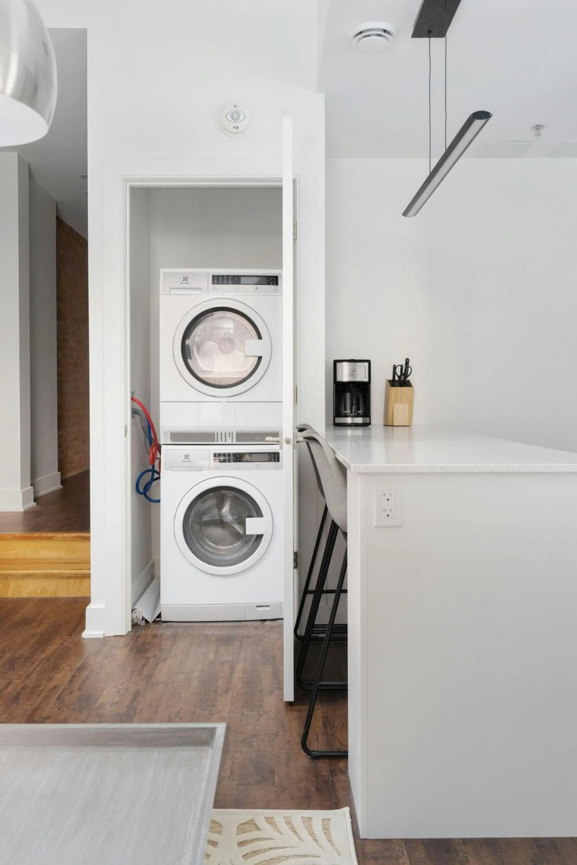 Bedroom in Sonder by Marriott Bonvoy Gare Saint Denis Apartments Downtown