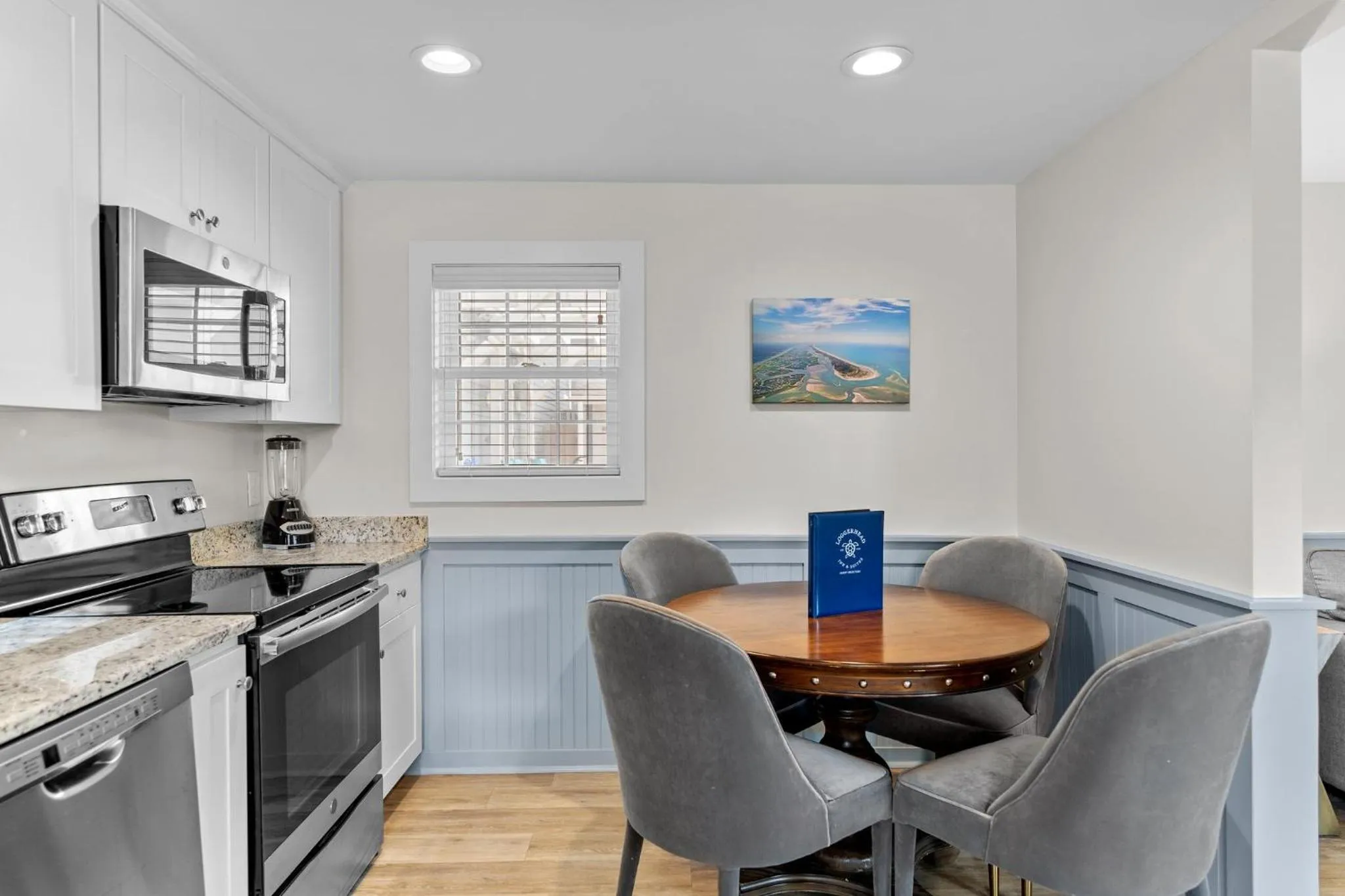 Loggerhead Inn and Suites