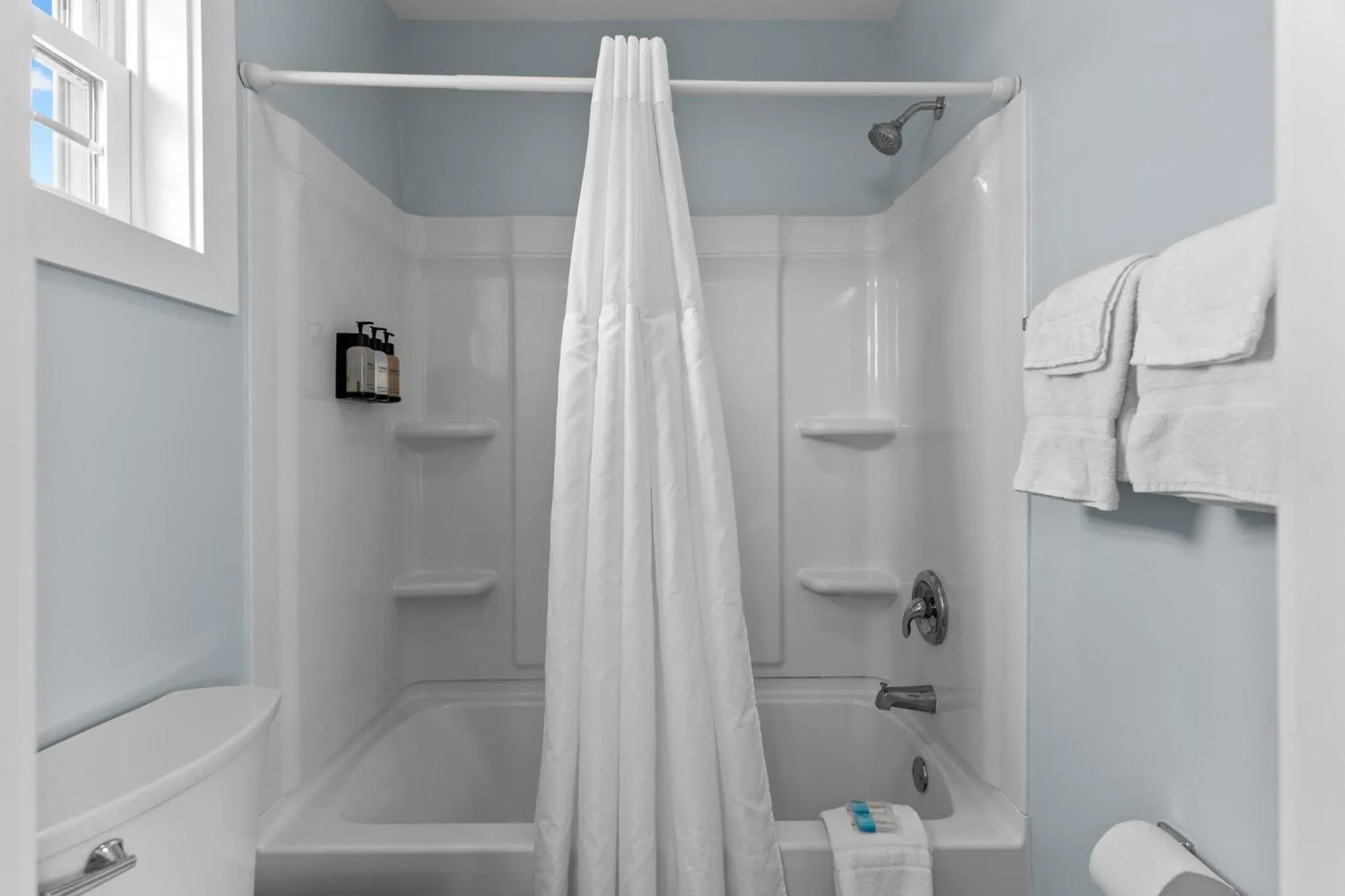 Loggerhead Inn and Suites