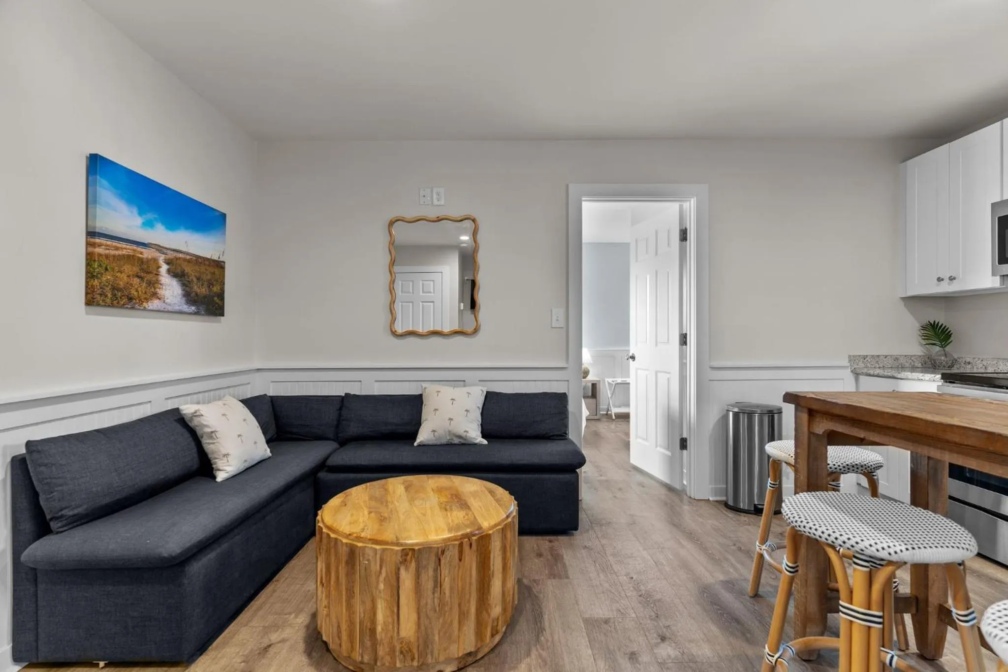 Loggerhead Inn and Suites