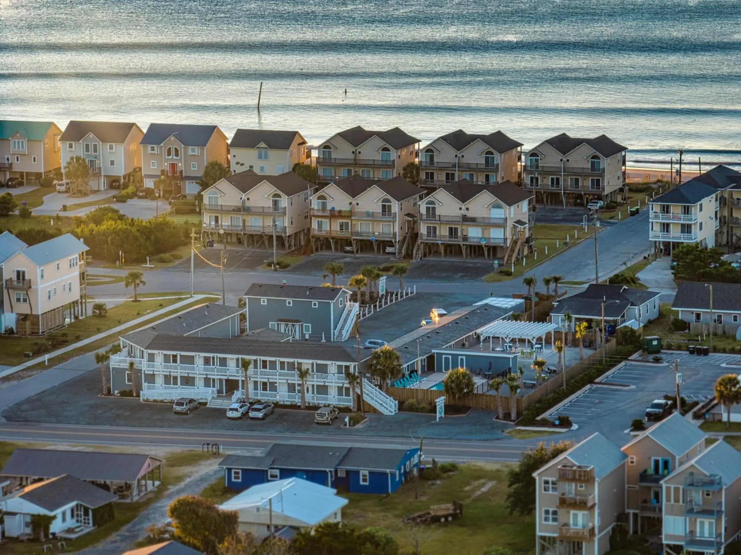 Property building in Loggerhead Inn and Suites Property building in Loggerhead Inn and Suites