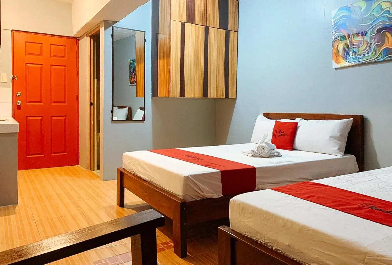 Bed in RedDoorz near Pasay Rotonda Bed in RedDoorz near Pasay Rotonda