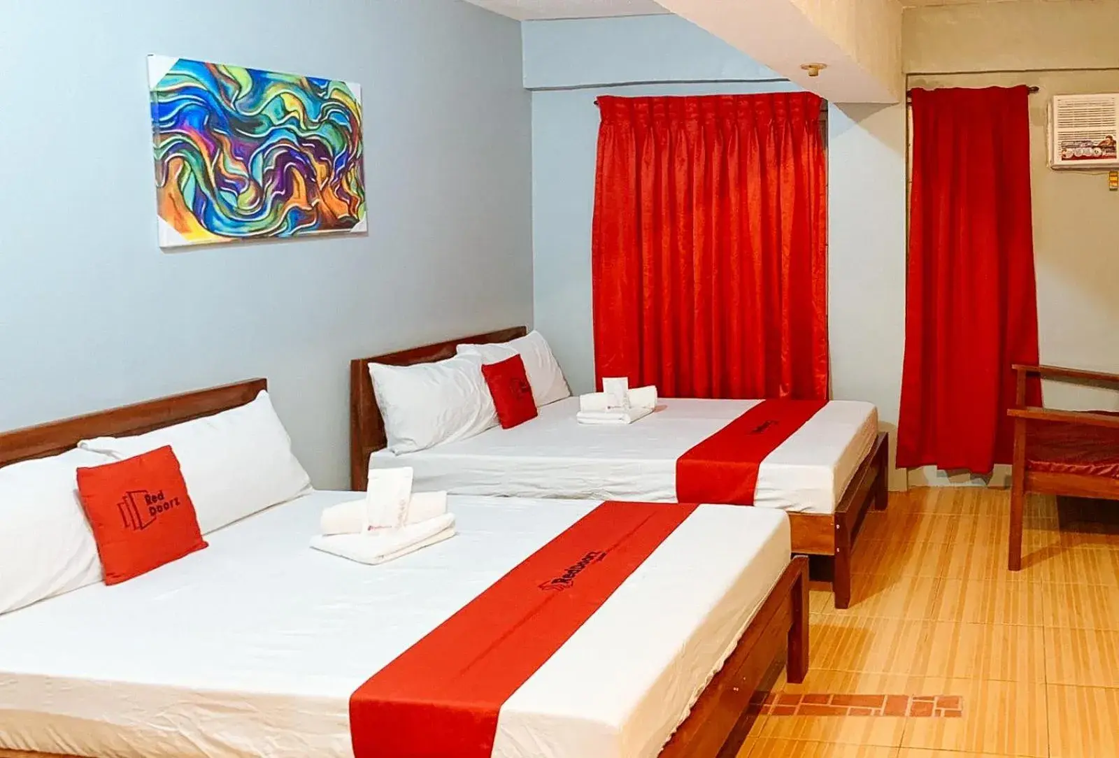 Bedroom, Bed in RedDoorz near Pasay Rotonda Bedroom, Bed in RedDoorz near Pasay Rotonda
