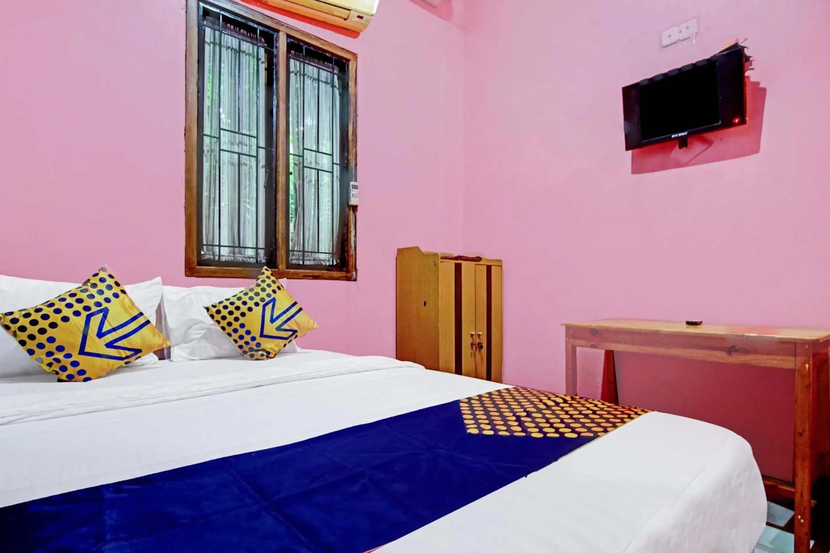 Bedroom, Bed in Hotel O Aliyah Syariah Bedroom, Bed in Hotel O Aliyah Syariah