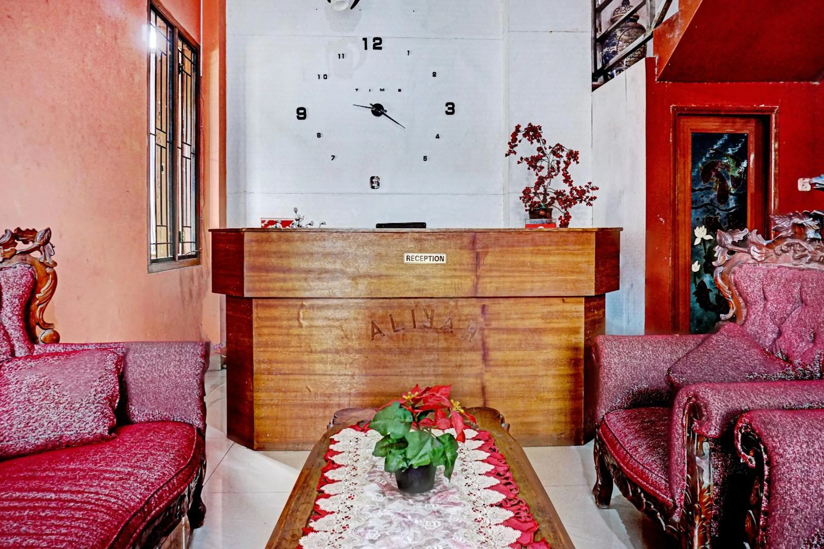 Lobby or reception in Hotel O Aliyah Syariah