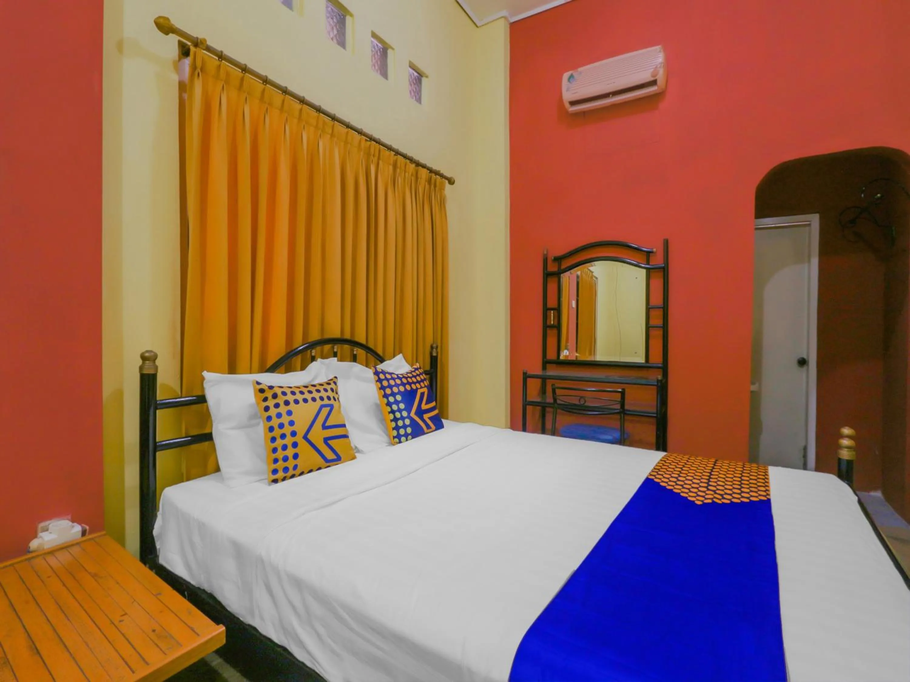 Bedroom in SPOT ON 90272 Istana Griya 1 Hotel