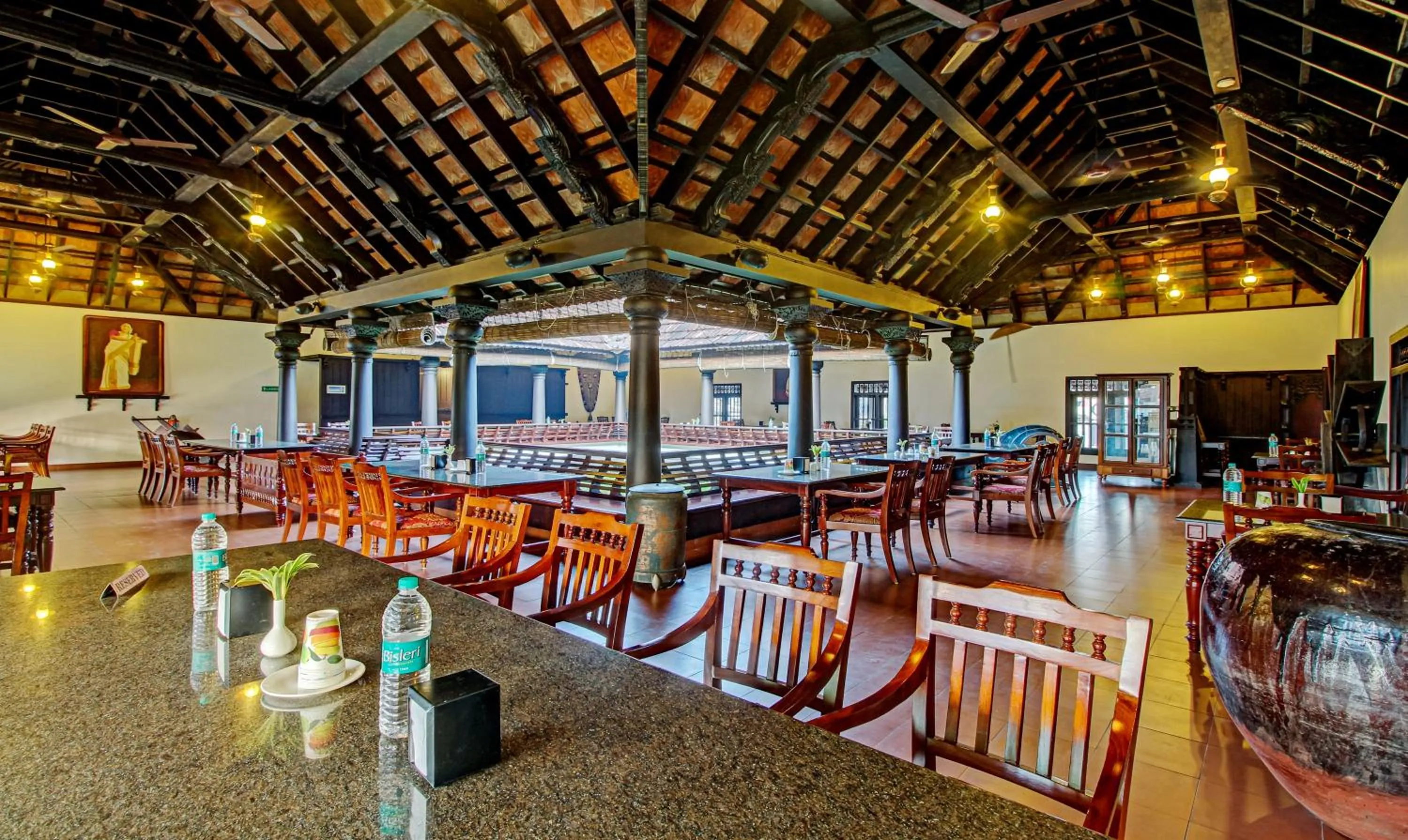 Restaurant/places to eat in Treebo Premium Travancore Palace Cherthala