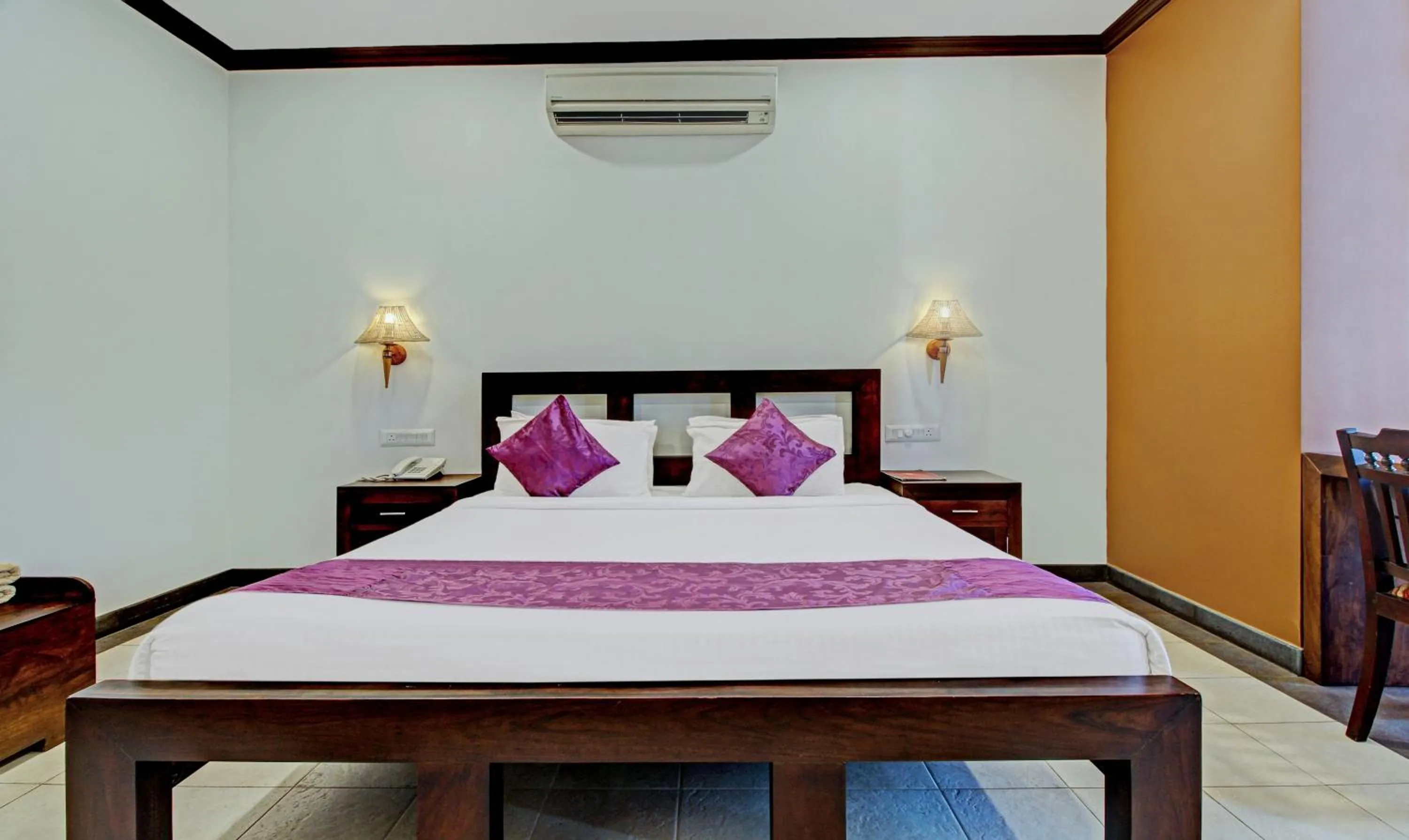 Bedroom, Bed in Treebo Premium Travancore Palace Cherthala