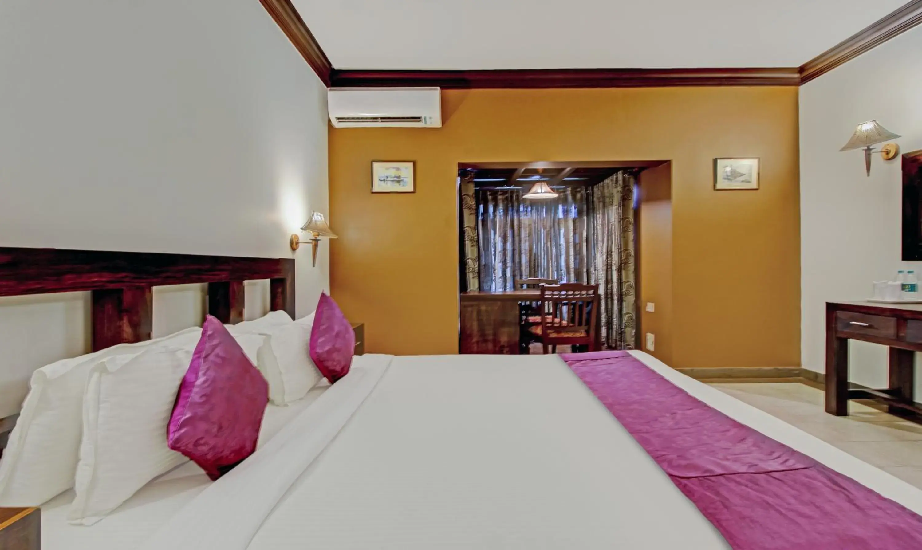 Deluxe Double Room in Treebo Premium Travancore Palace Cherthala Deluxe Double Room in Treebo Premium Travancore Palace Cherthala