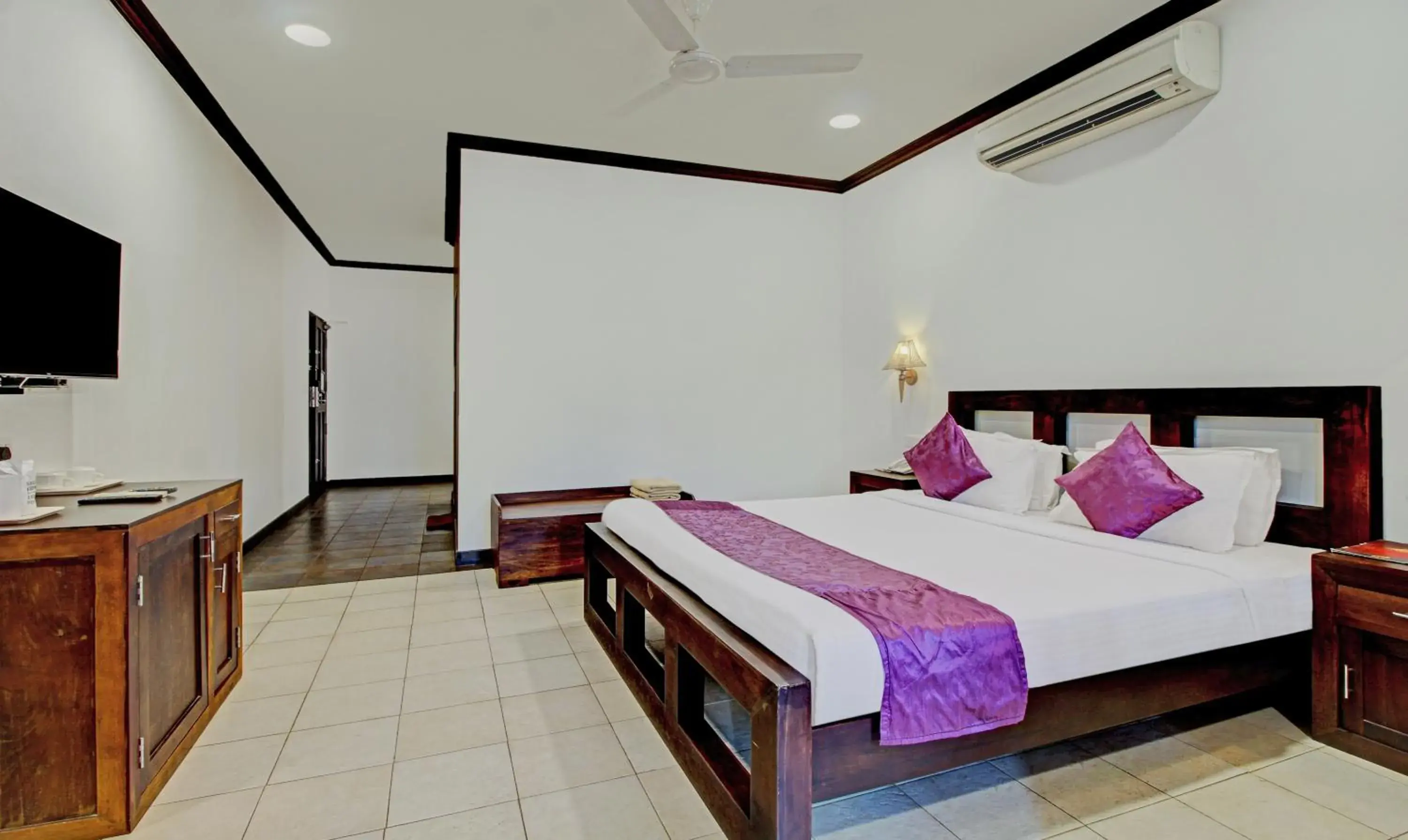 Standard Double Room - single occupancy in Treebo Premium Travancore Palace Cherthala Standard Double Room - single occupancy in Treebo Premium Travancore Palace Cherthala