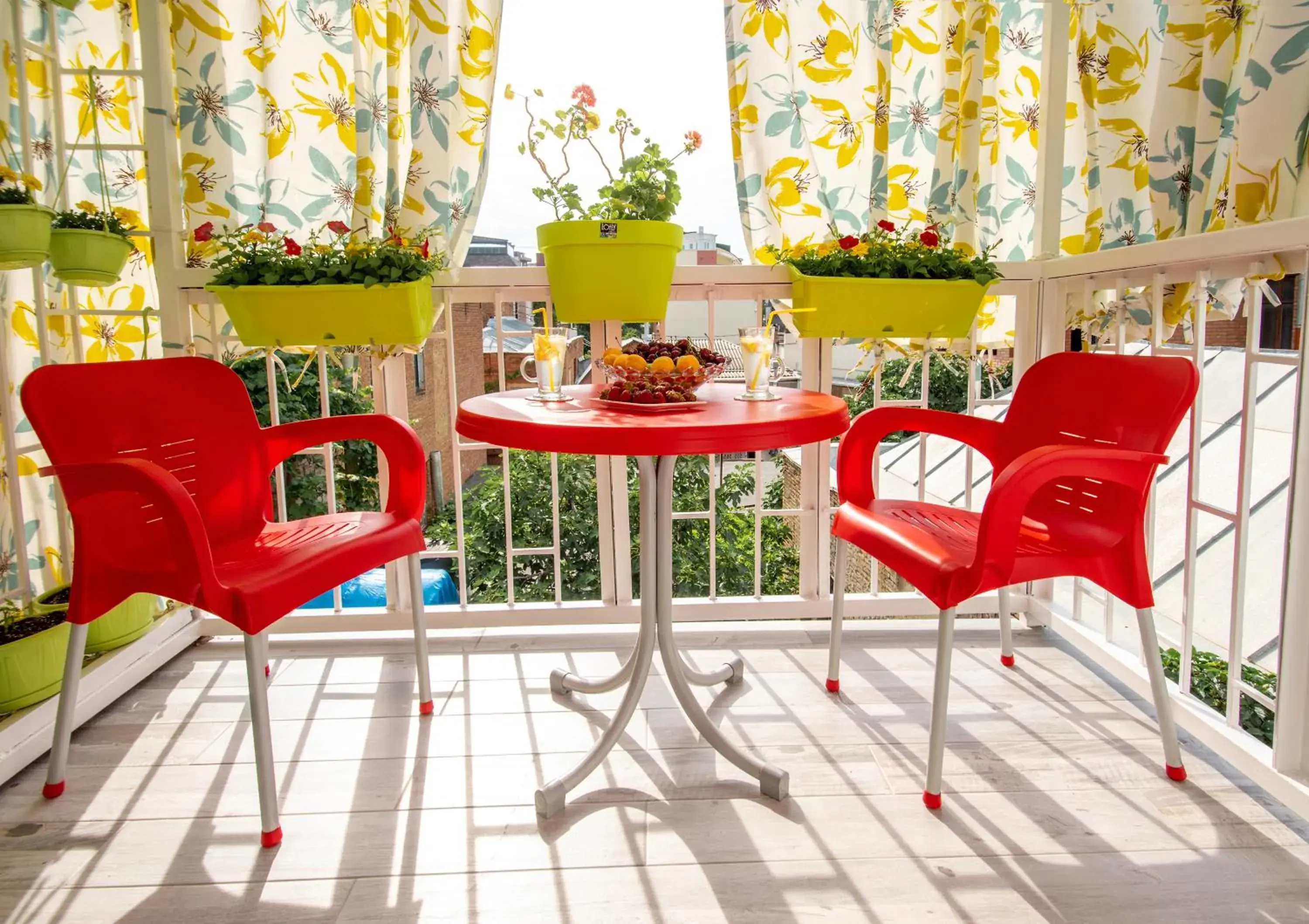 Property building in Lowell Hotel Property building in Lowell Hotel