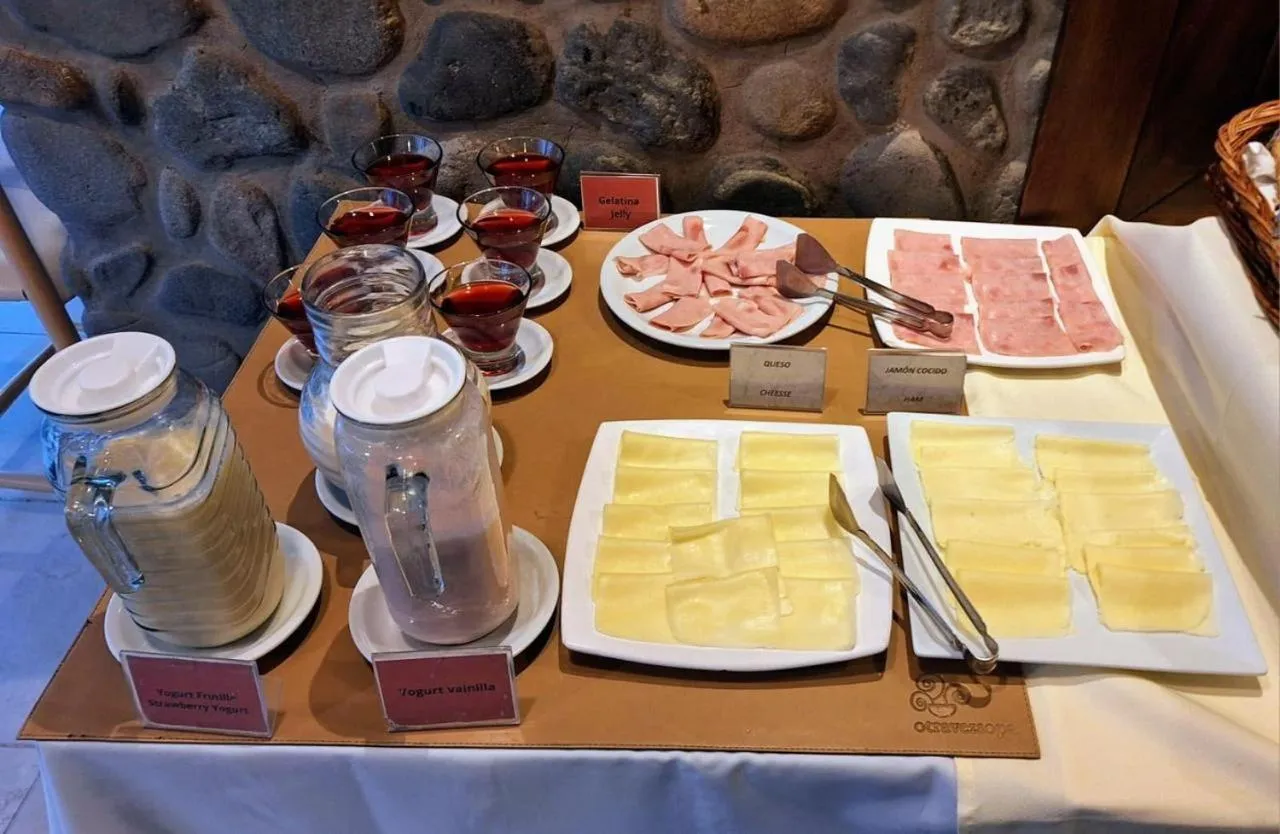 Breakfast in Hotel ACA El Calafate