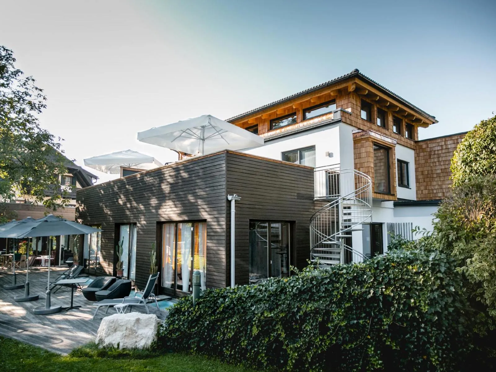 Property building in Hotel Stroblerhof