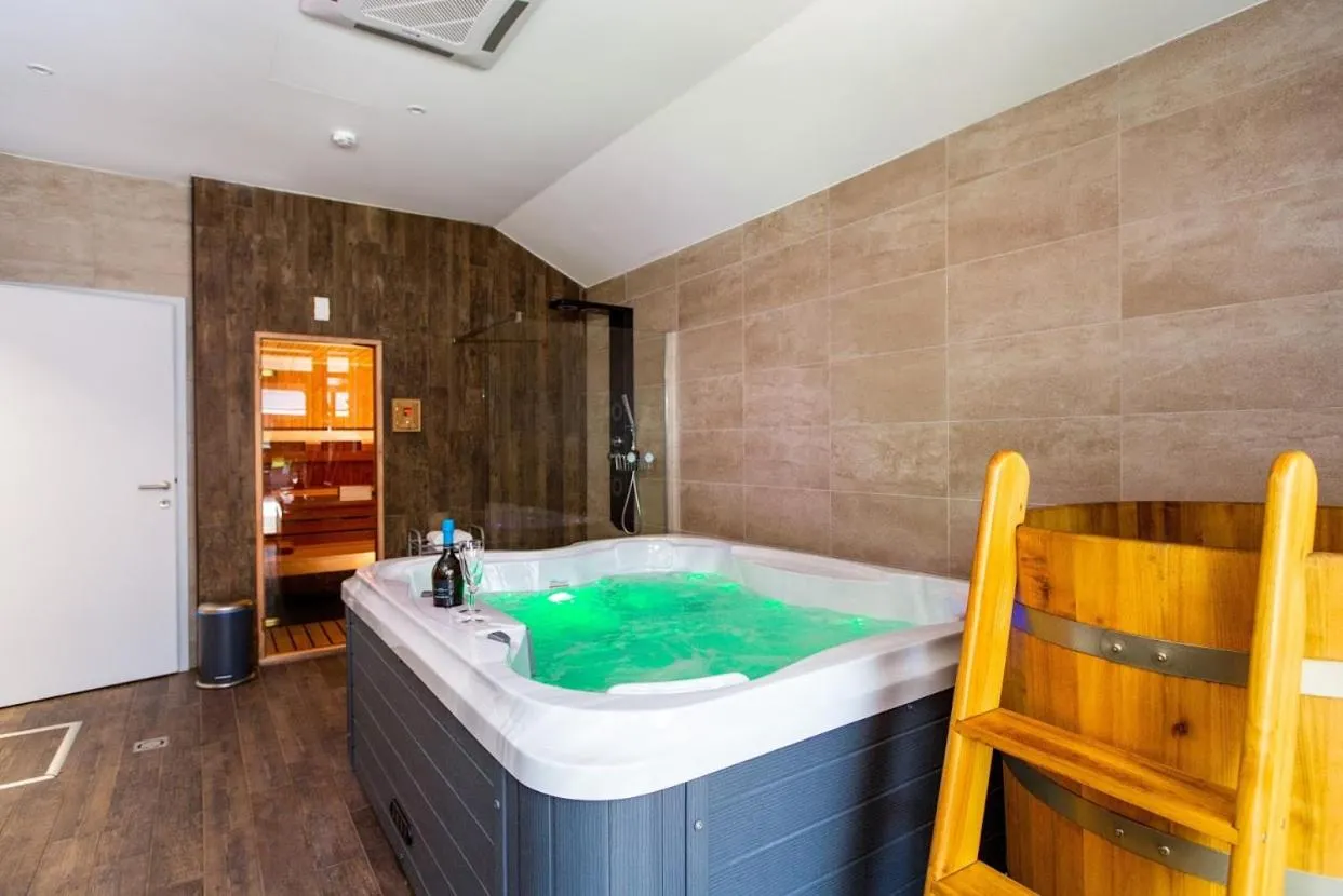 Hot Tub in Waterfront Lodge