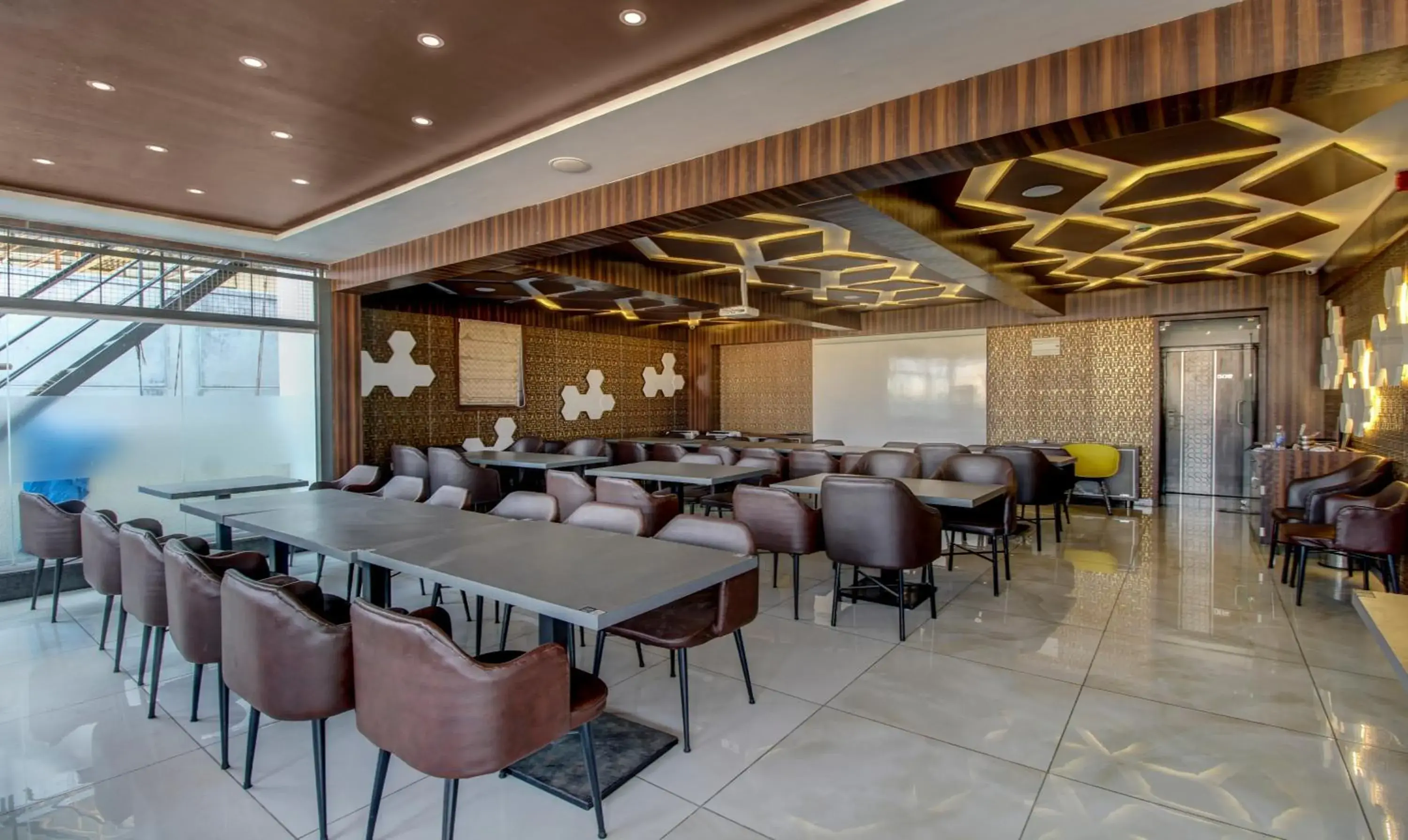 Restaurant/places to eat in Treebo Sampradaya Bistro, Mailasandra Restaurant/places to eat in Treebo Sampradaya Bistro, Mailasandra