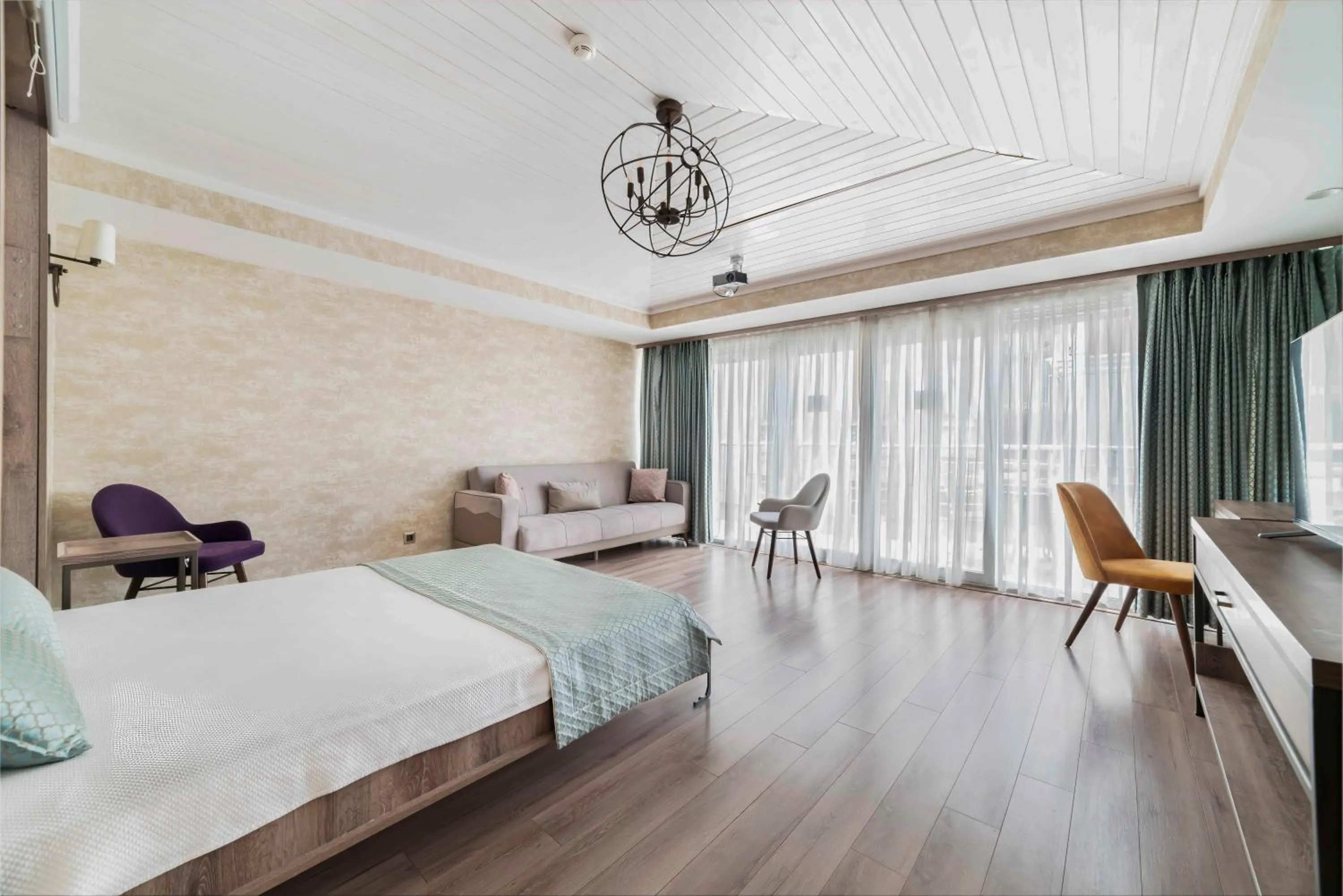 Bed in Castle Franco Suites