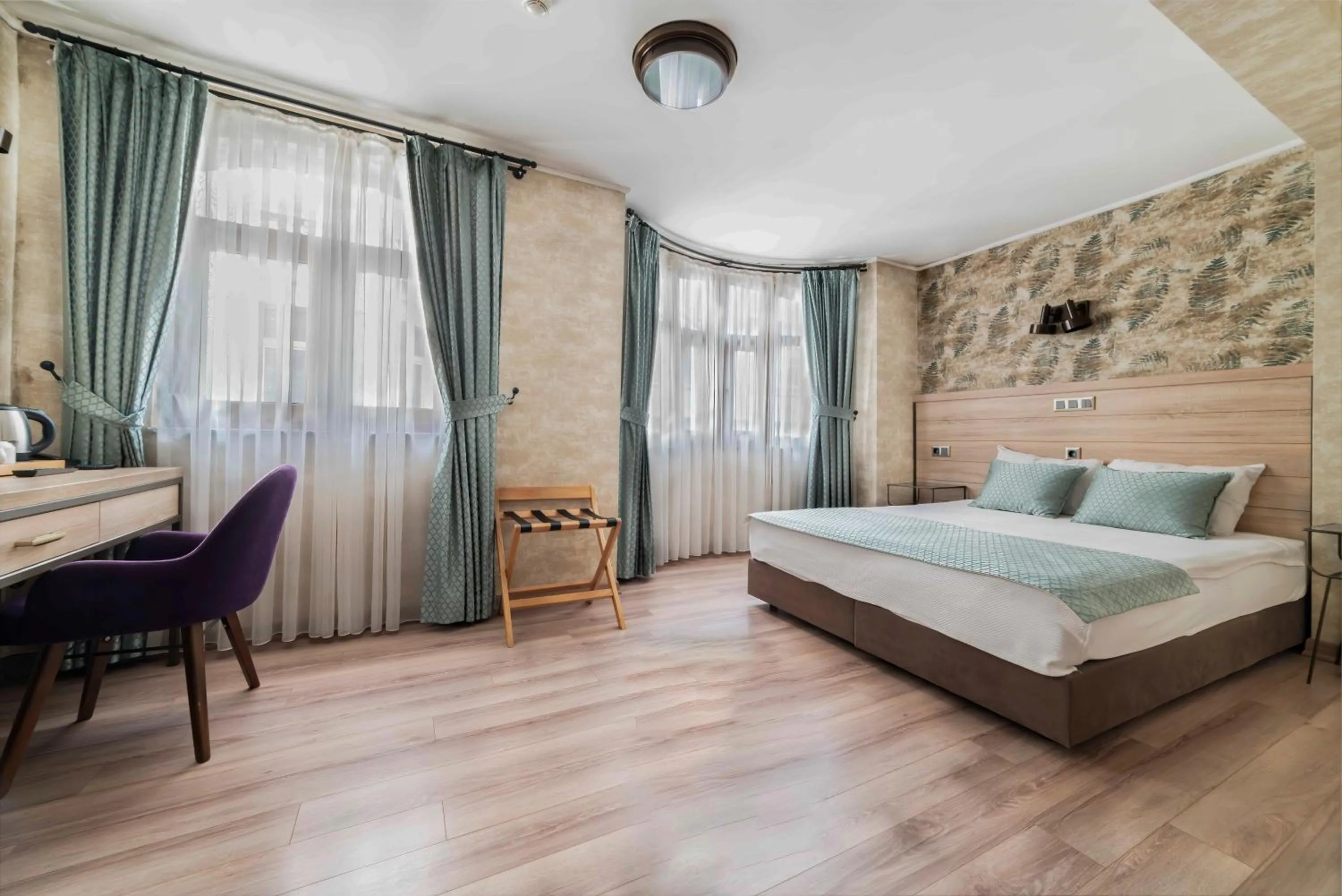 Bed in Castle Franco Suites