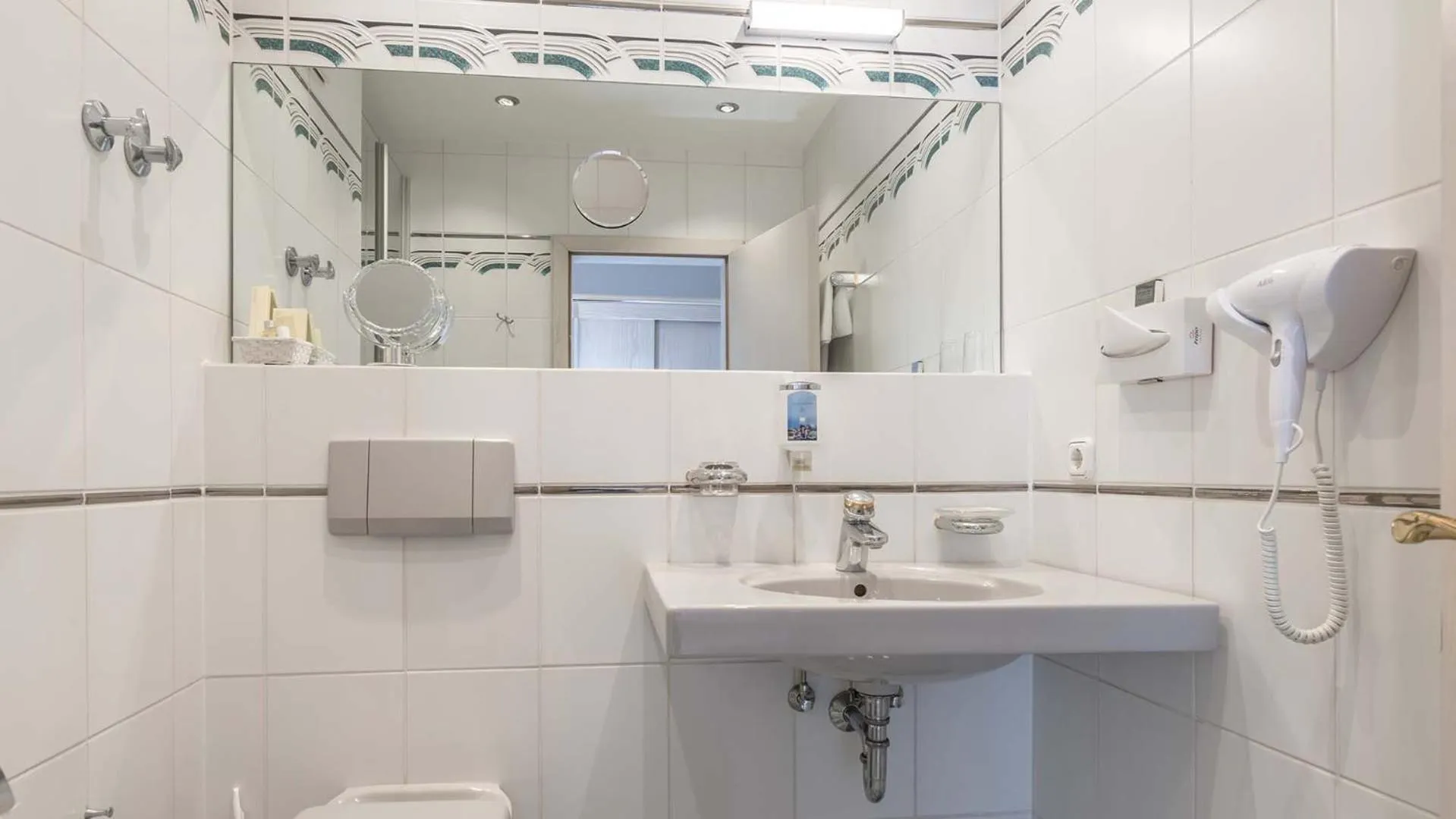 Bathroom in Hotel am Schlosspark